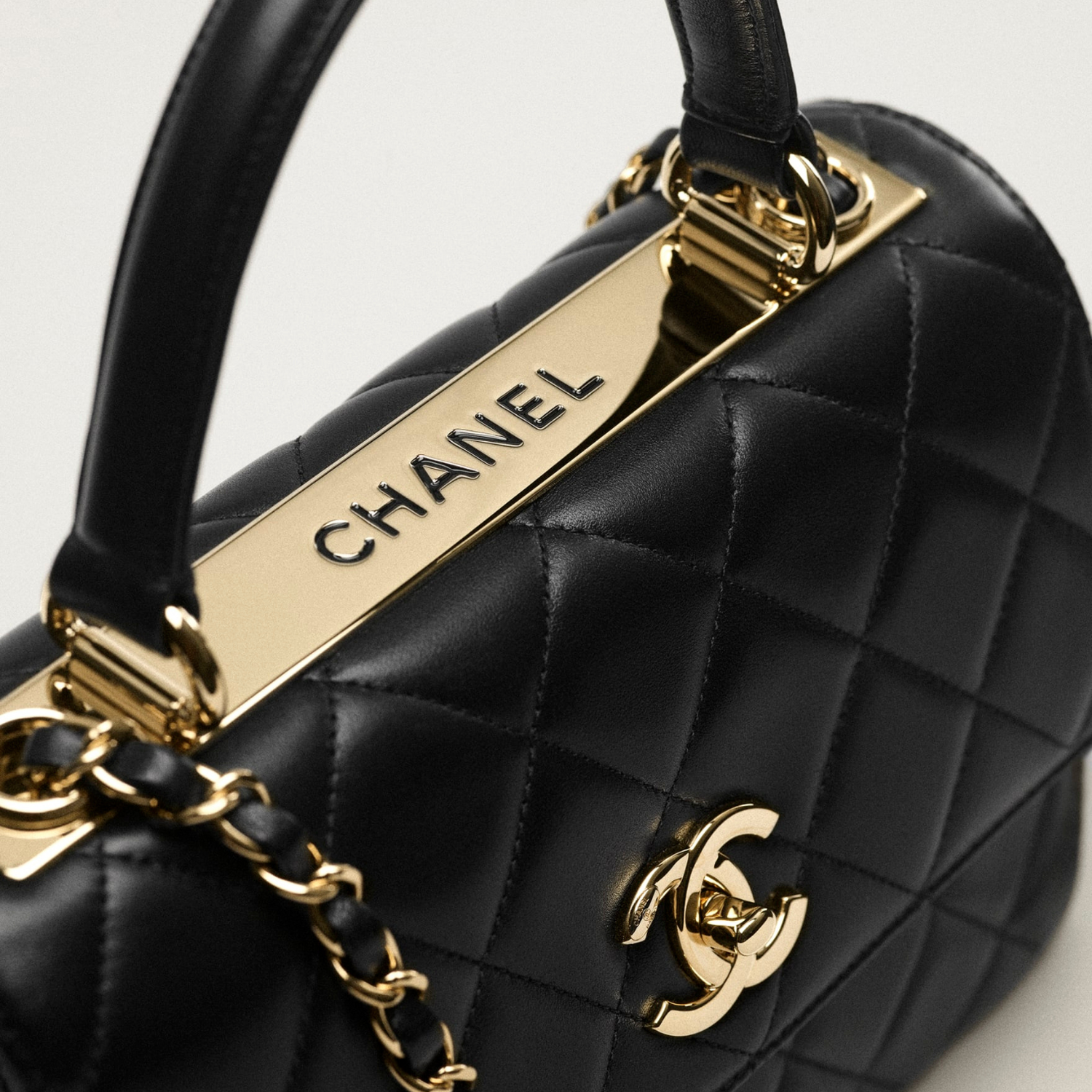 Asta Online di Lusso: Il Servizio Exclusive Auction di Aurea Luxury Lab