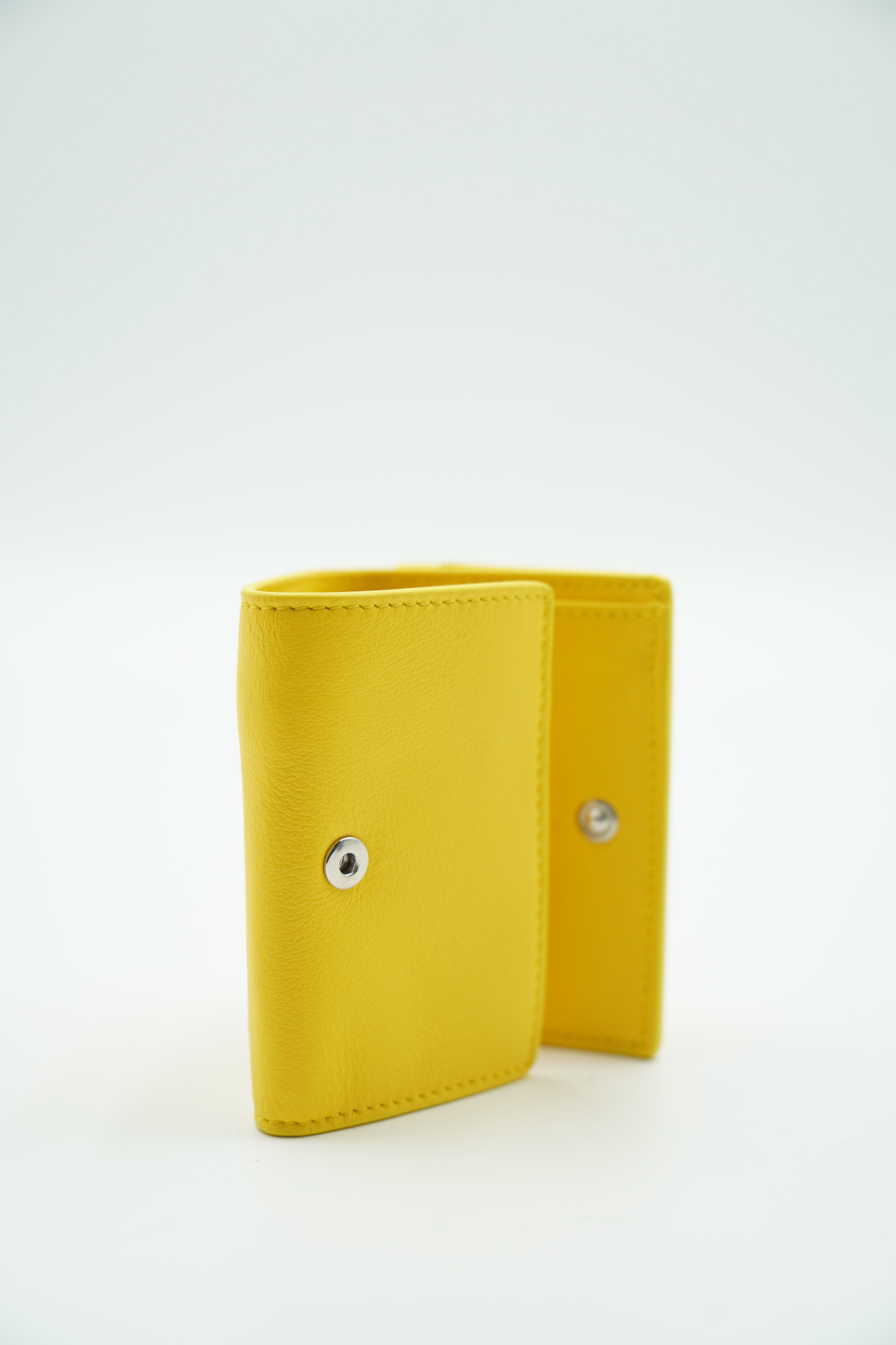 Cartera de piel amarilla de Balenciaga