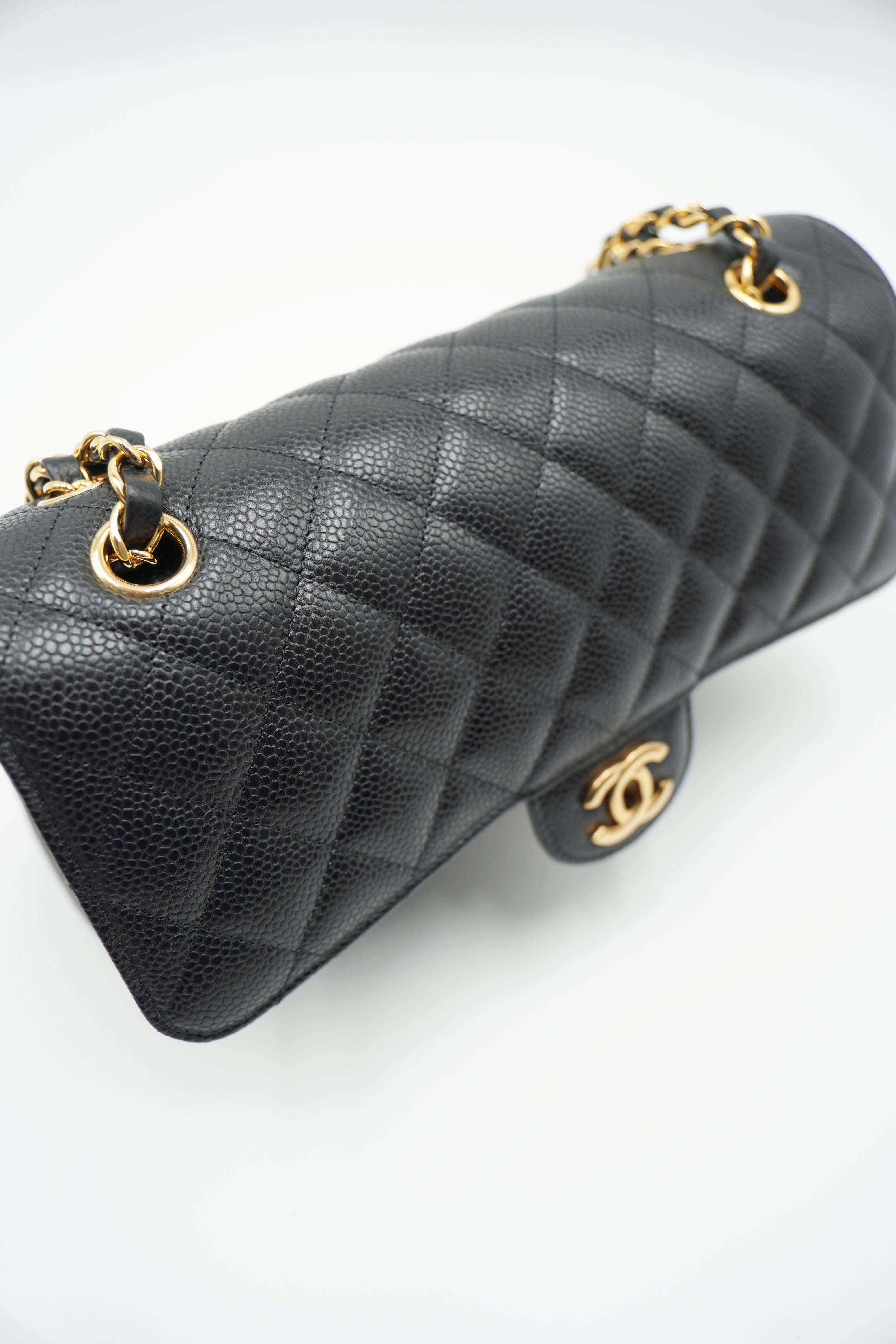 Chanel Borsa Timeless Caviar Medium Nero