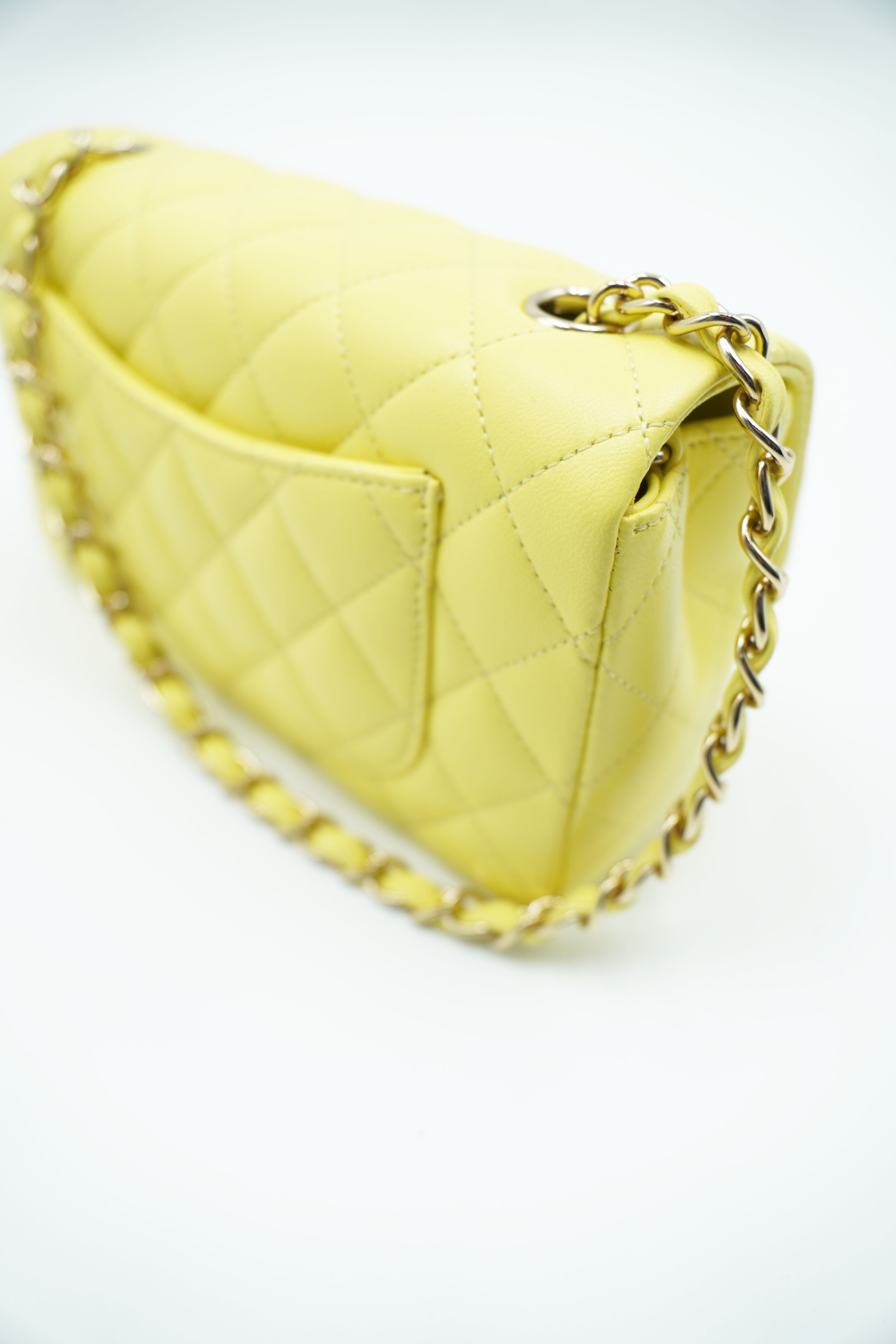 Chanel Borsa Classic Timeless Mini Flap Lambiskin Giallo