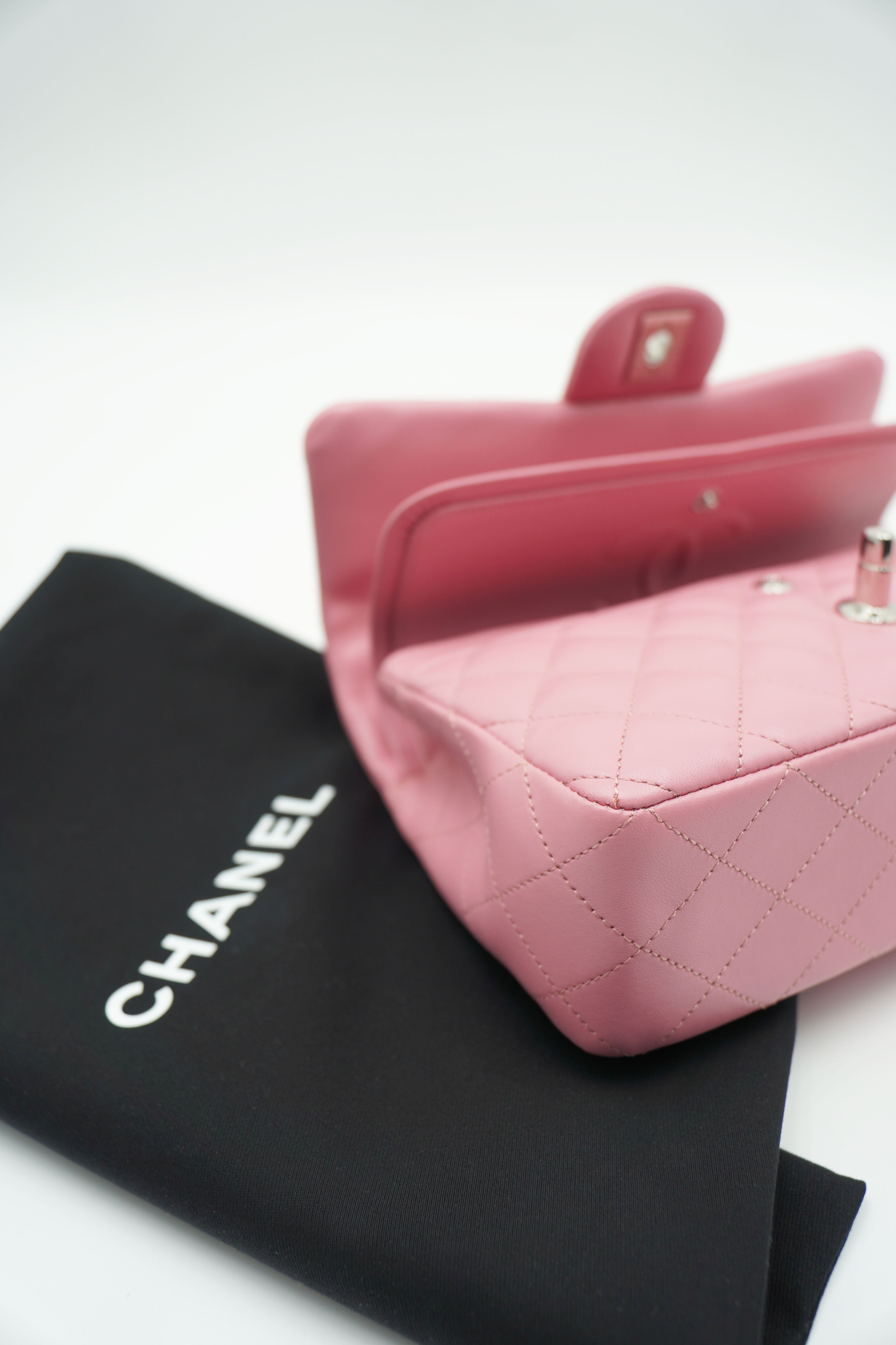 Chanel Borsa Timeless Lambskin Small Rosa