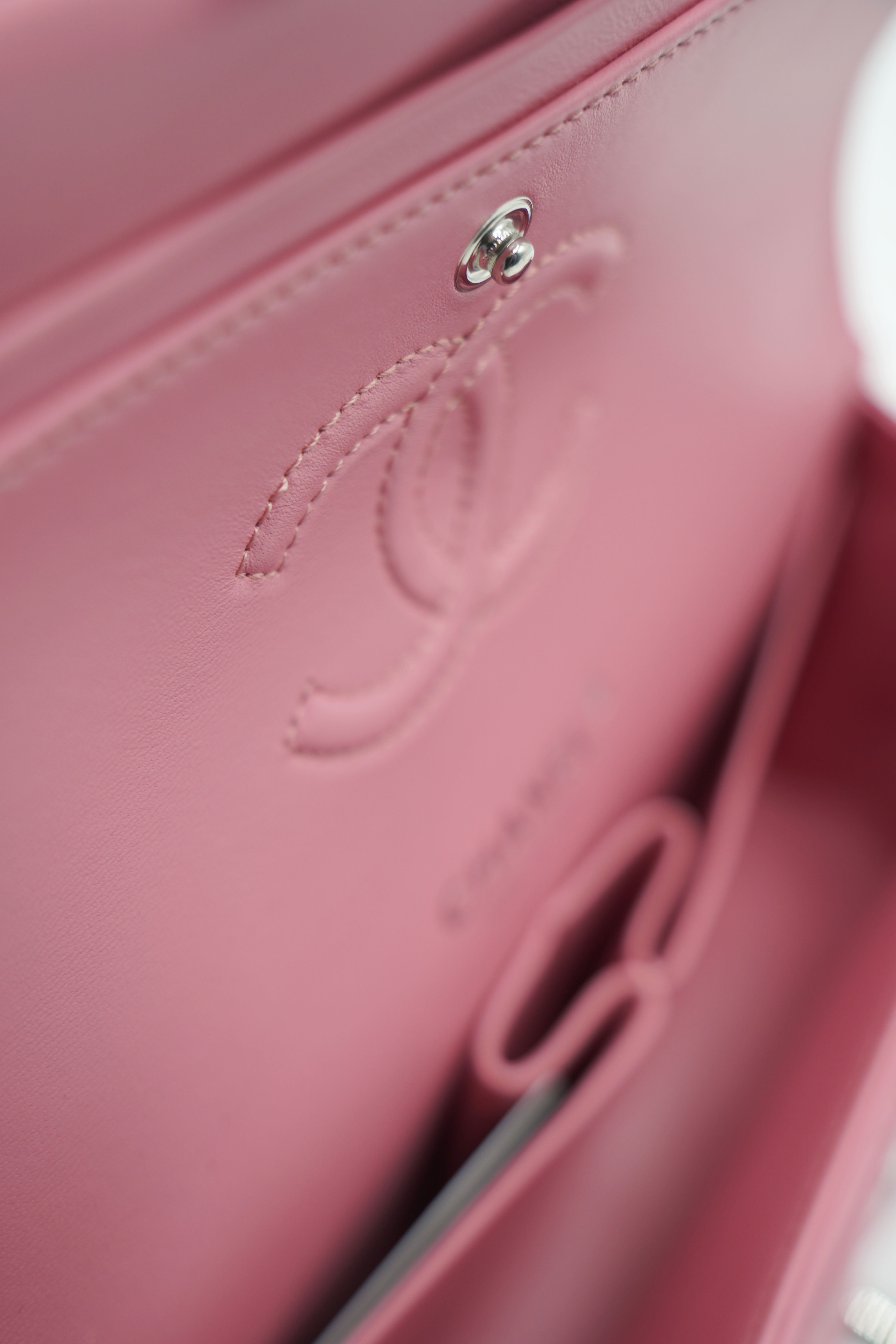 Chanel Borsa Timeless Lambskin Small Rosa