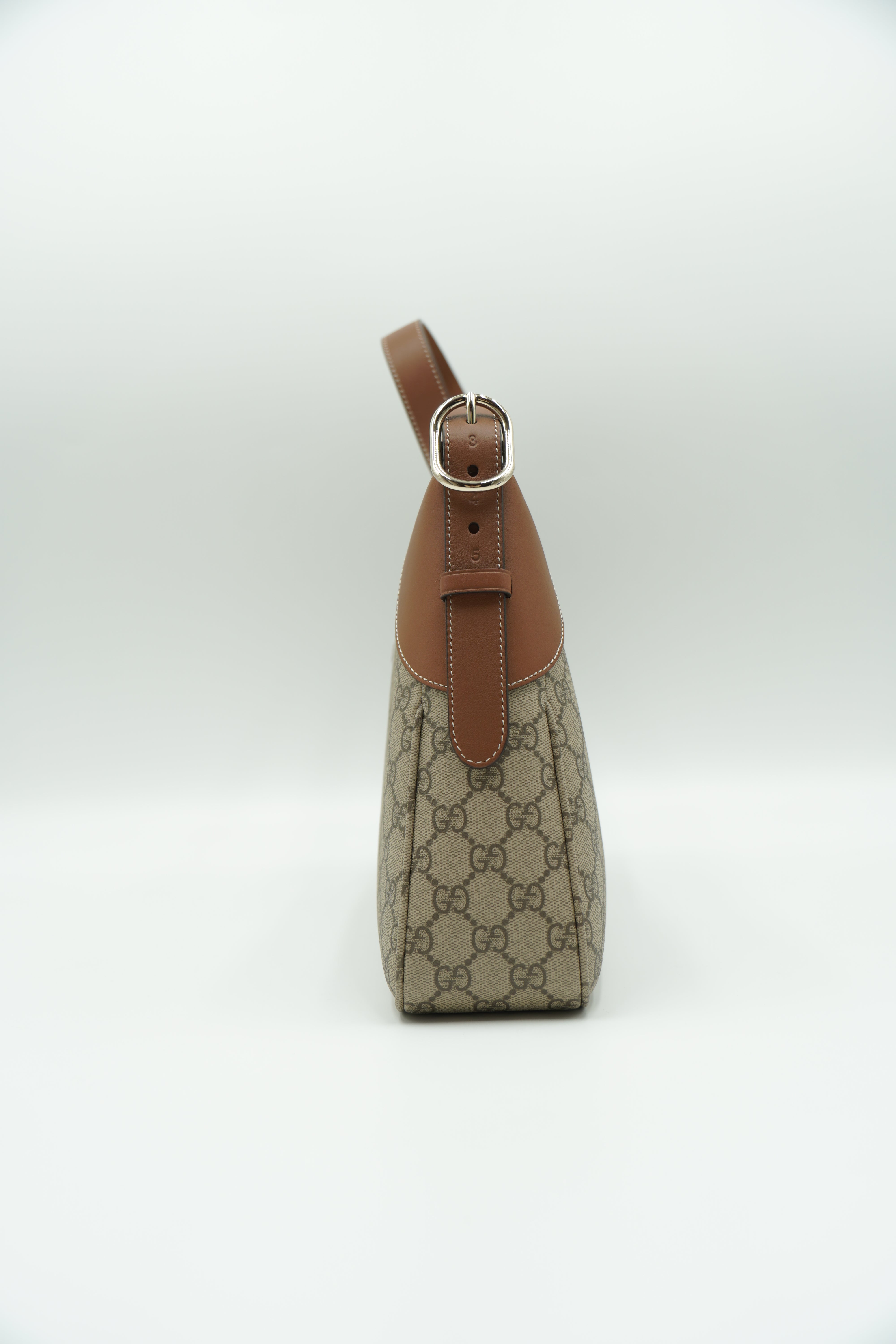 GG Supreme Monogram Emblem Borsa Media Beige - Usato Autentico