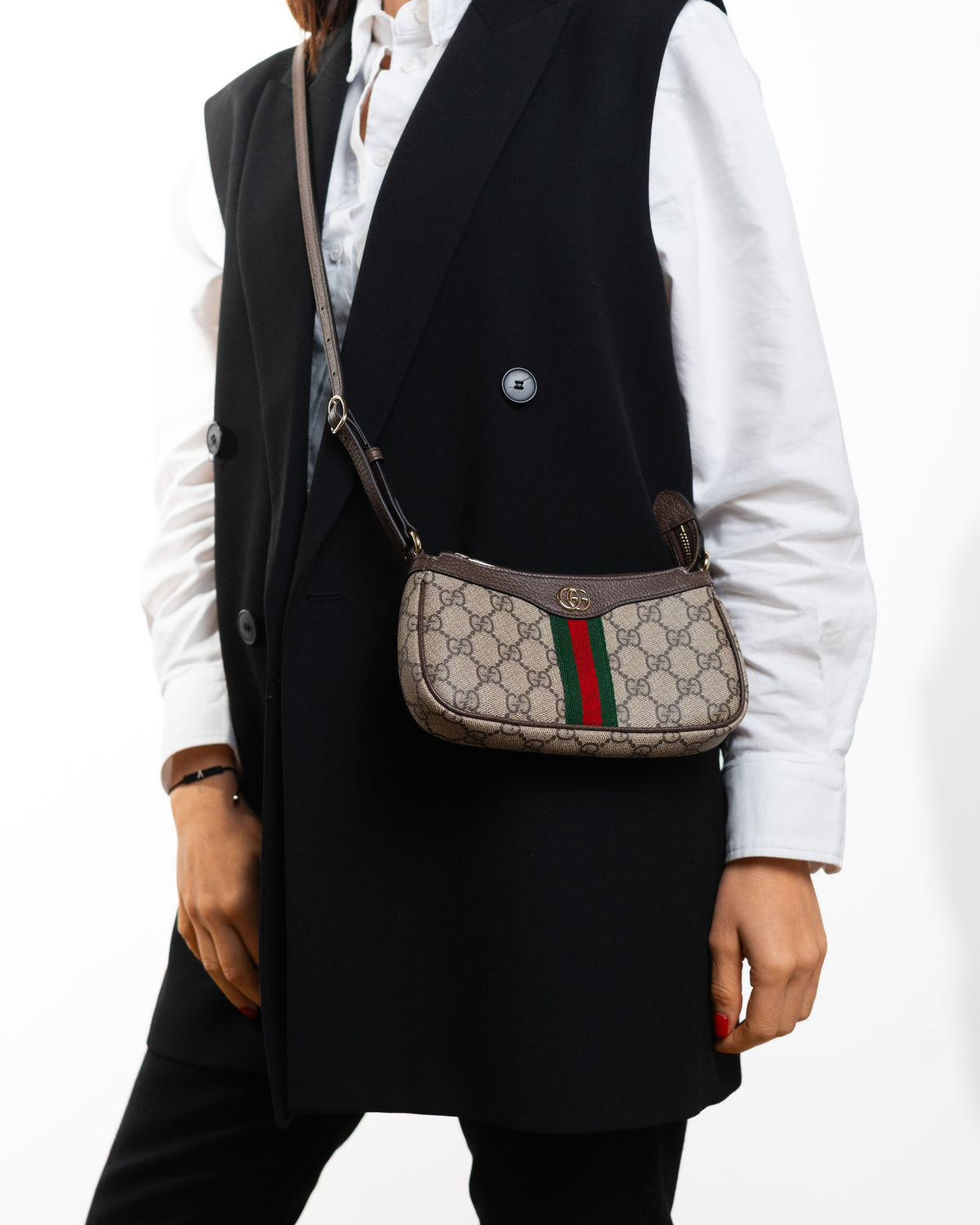Gucci Bolso Mini Ophidia de hombro de tejido GG marrón — Pre-owned Auténtica
