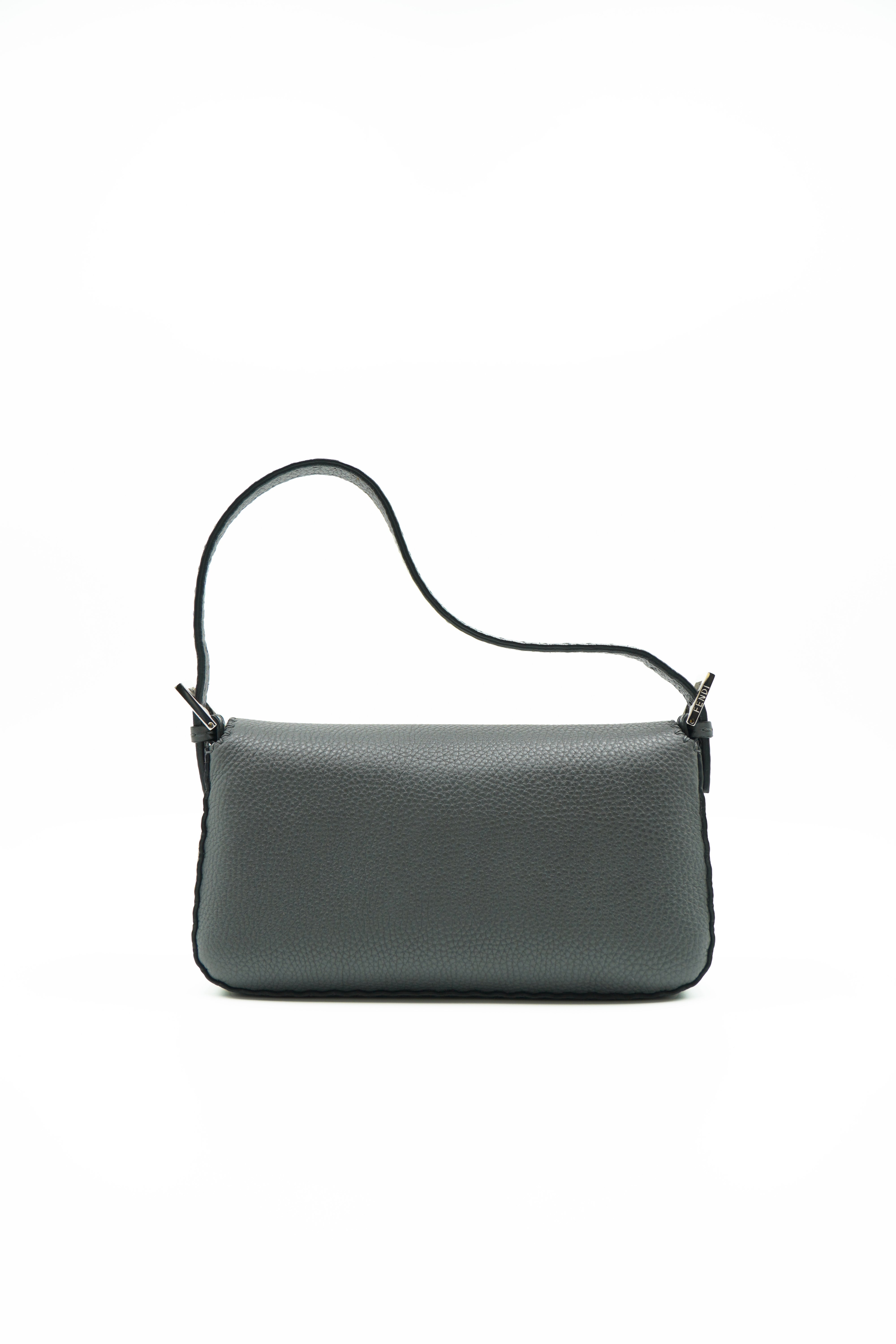 Fendi Borsa Baguette Pelle Martellata Limited Edition Selleria usata autentica - Aurea Luxury Lab