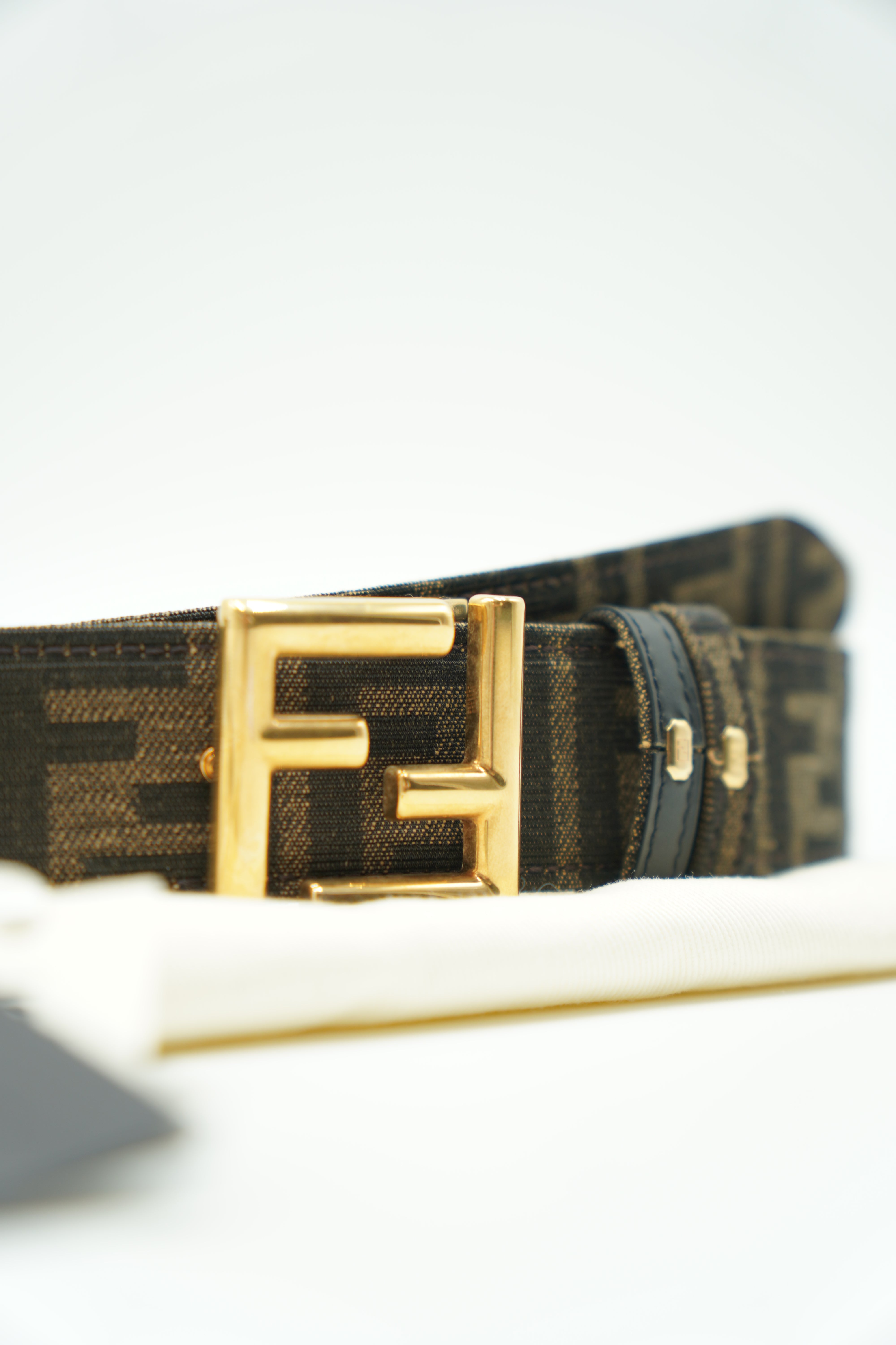 Cinturón reversible Fendi FF