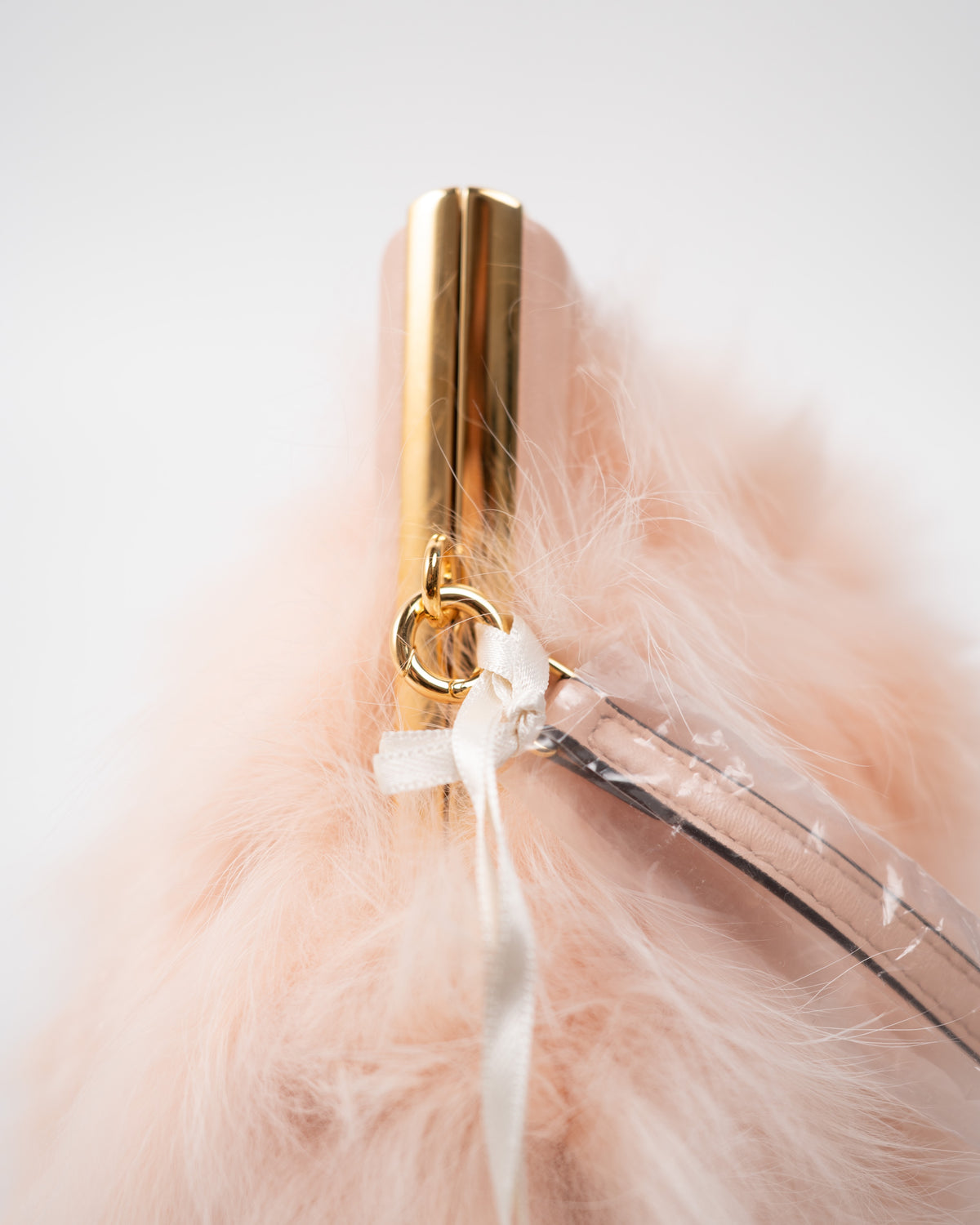 Fendi Borsa First Edizione Limitata Pelliccia di Volpe Rosa second hand certificata - Aurea Luxury Lab