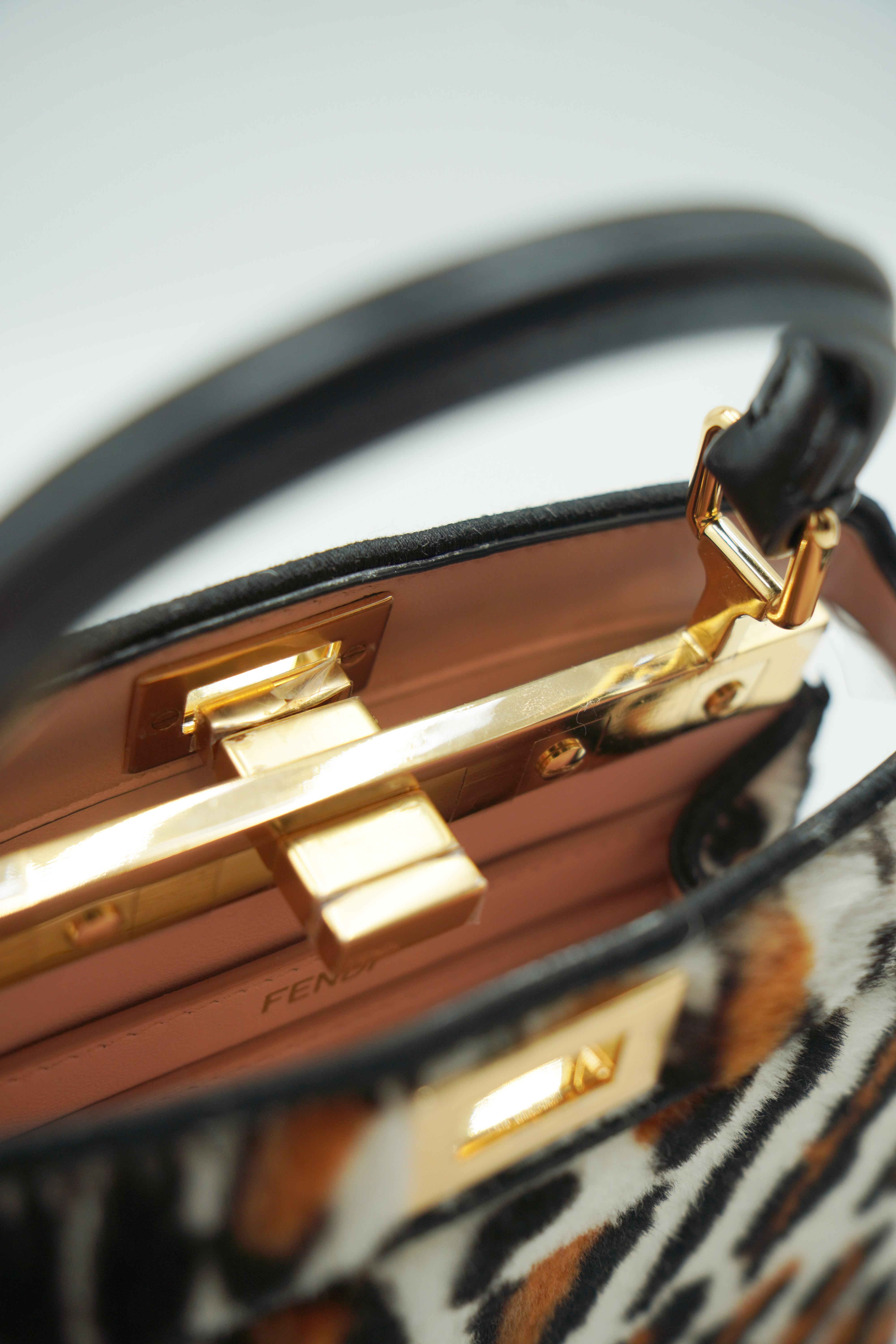 Fendi Borsa Peekaboo ISeeU Petite Effetto Cavallino usata autentica - Aurea Luxury Lab