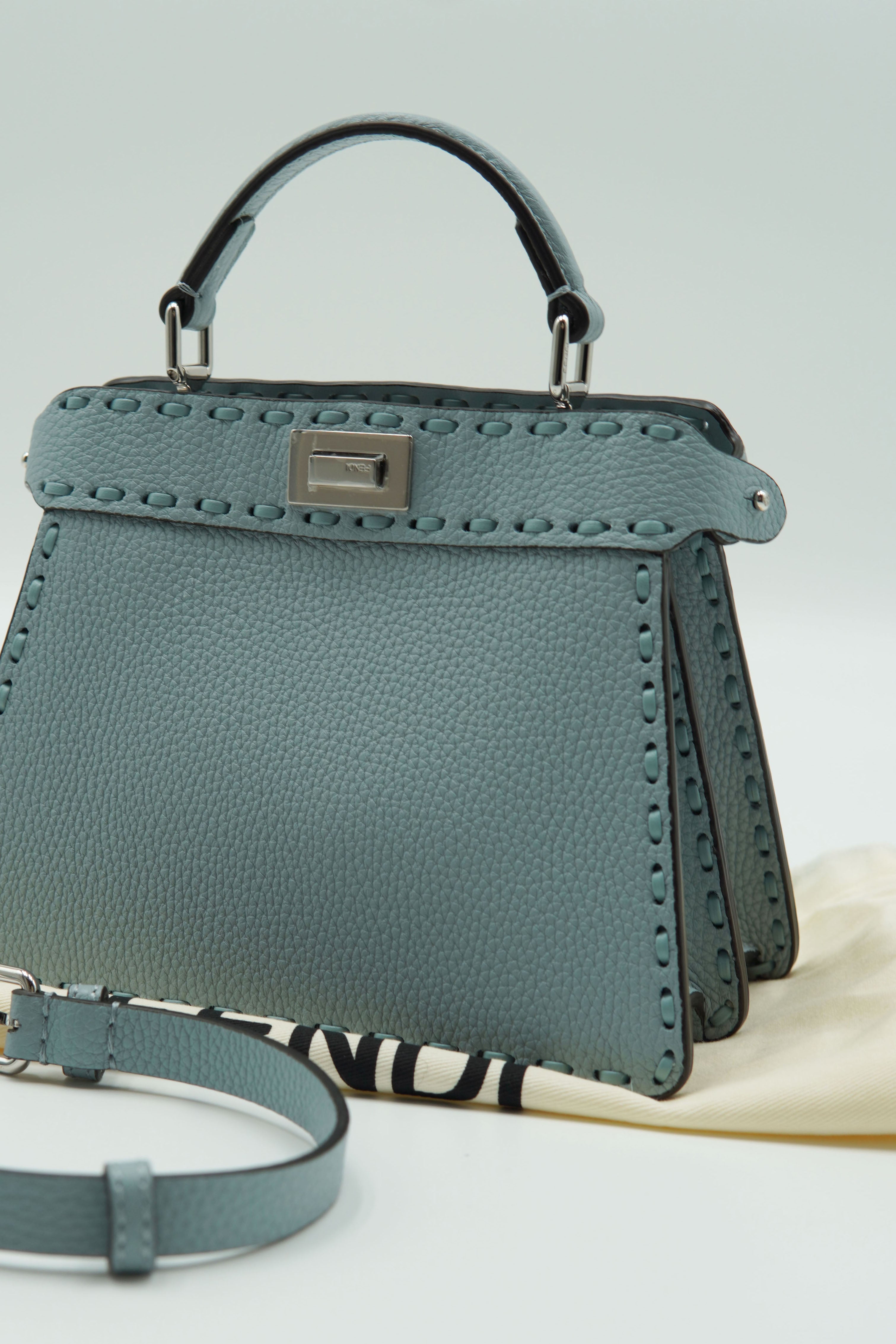 Fendi Borsa Peekaboo ISeeU Selleria Cuoio Romano Petit