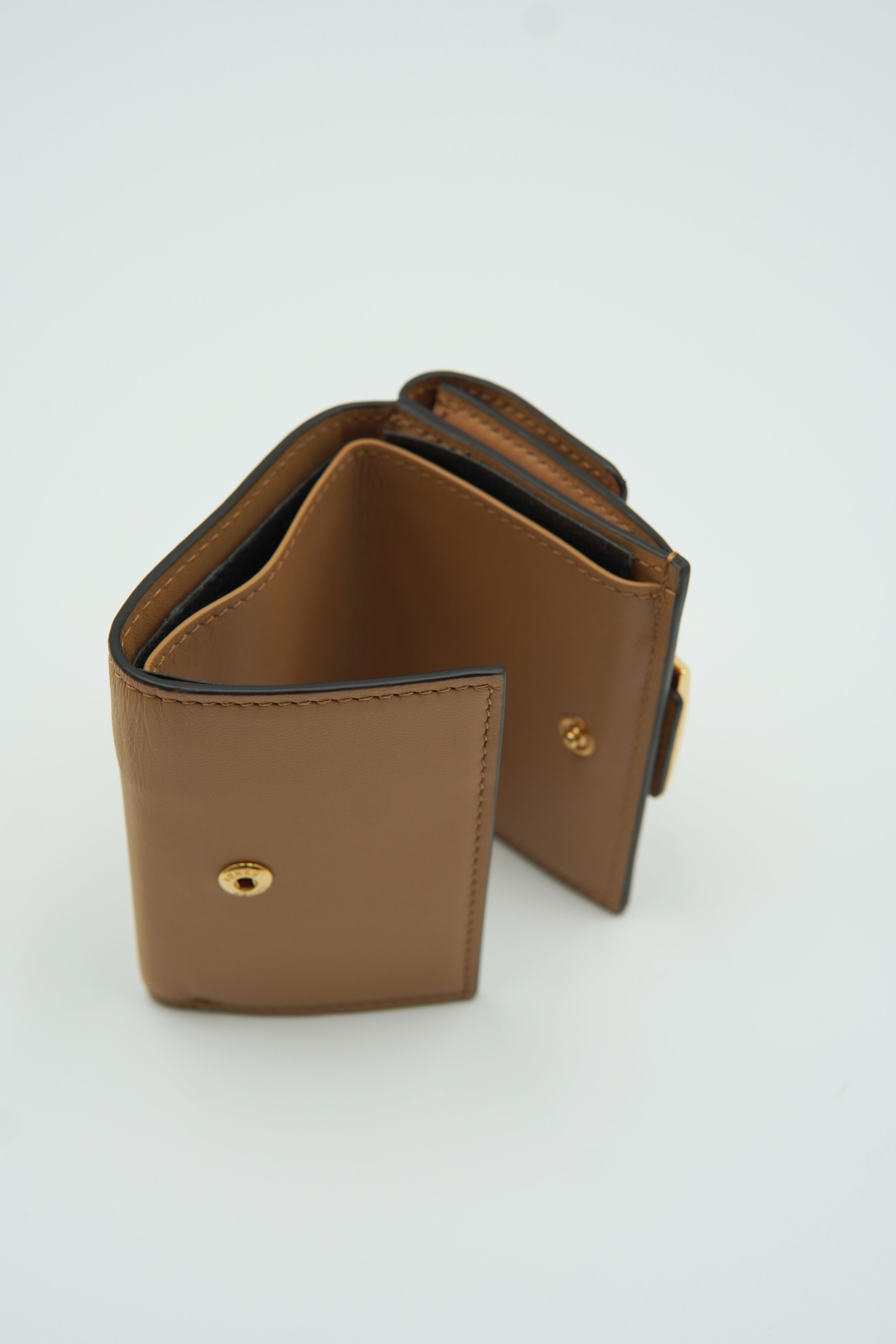 Fendi Portafoglio Baguette Trifold Nappa