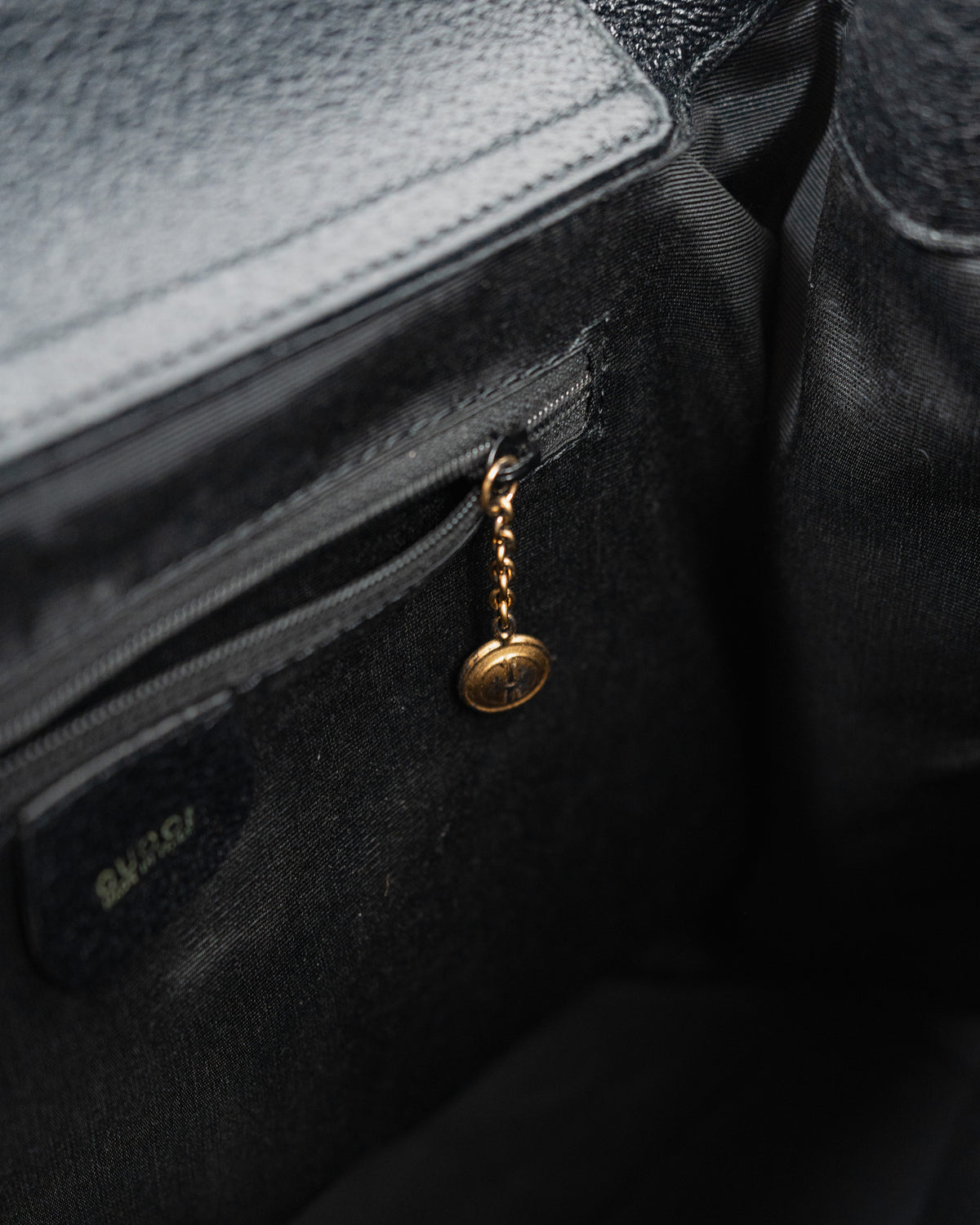 Gucci Borsa Diana Bamboo Media Pelle Martellata Nera luxury resale autentica - Aurea Luxury Lab