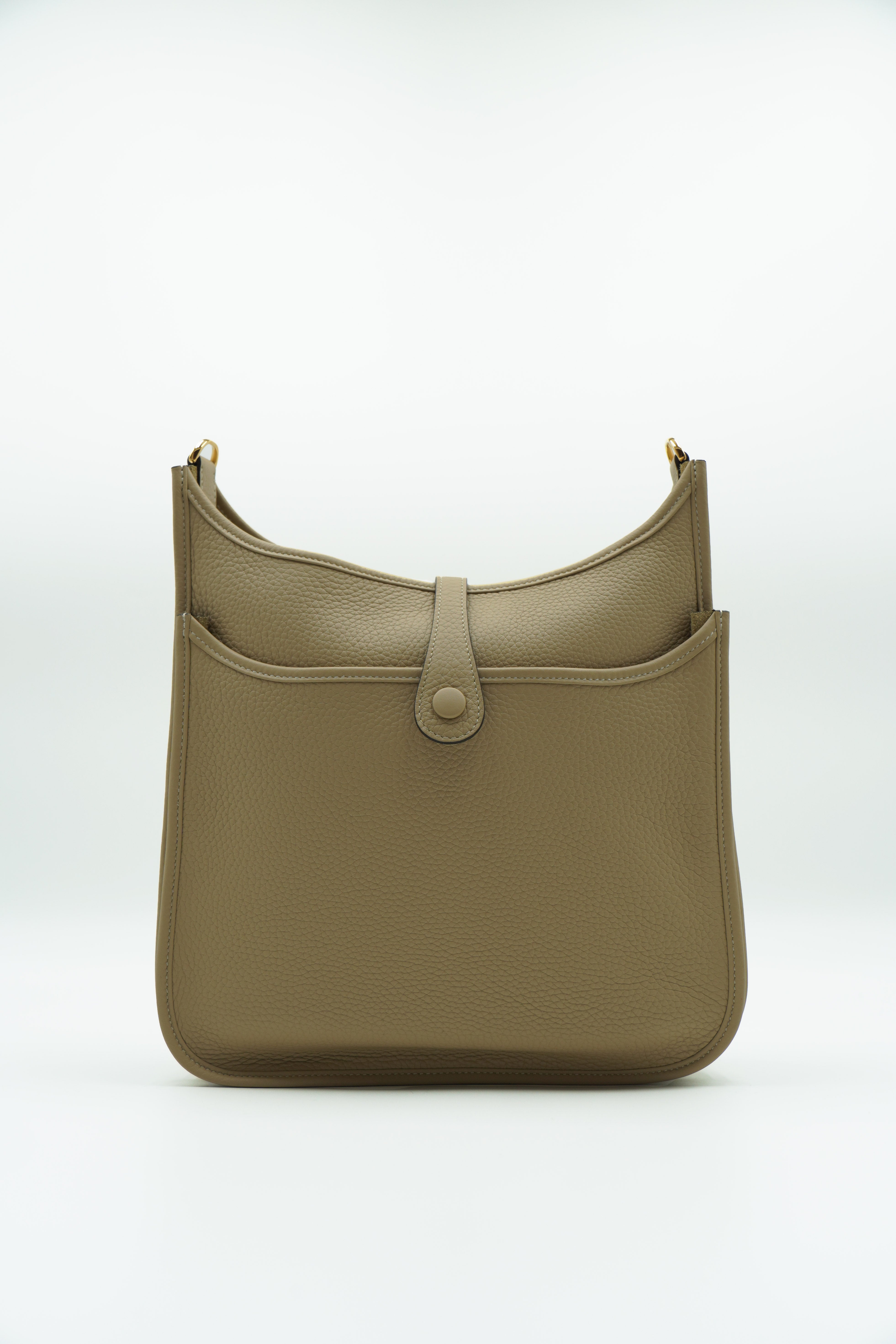 Bolso Hermès Evelyn de 29 cm, piel Clemence color beige