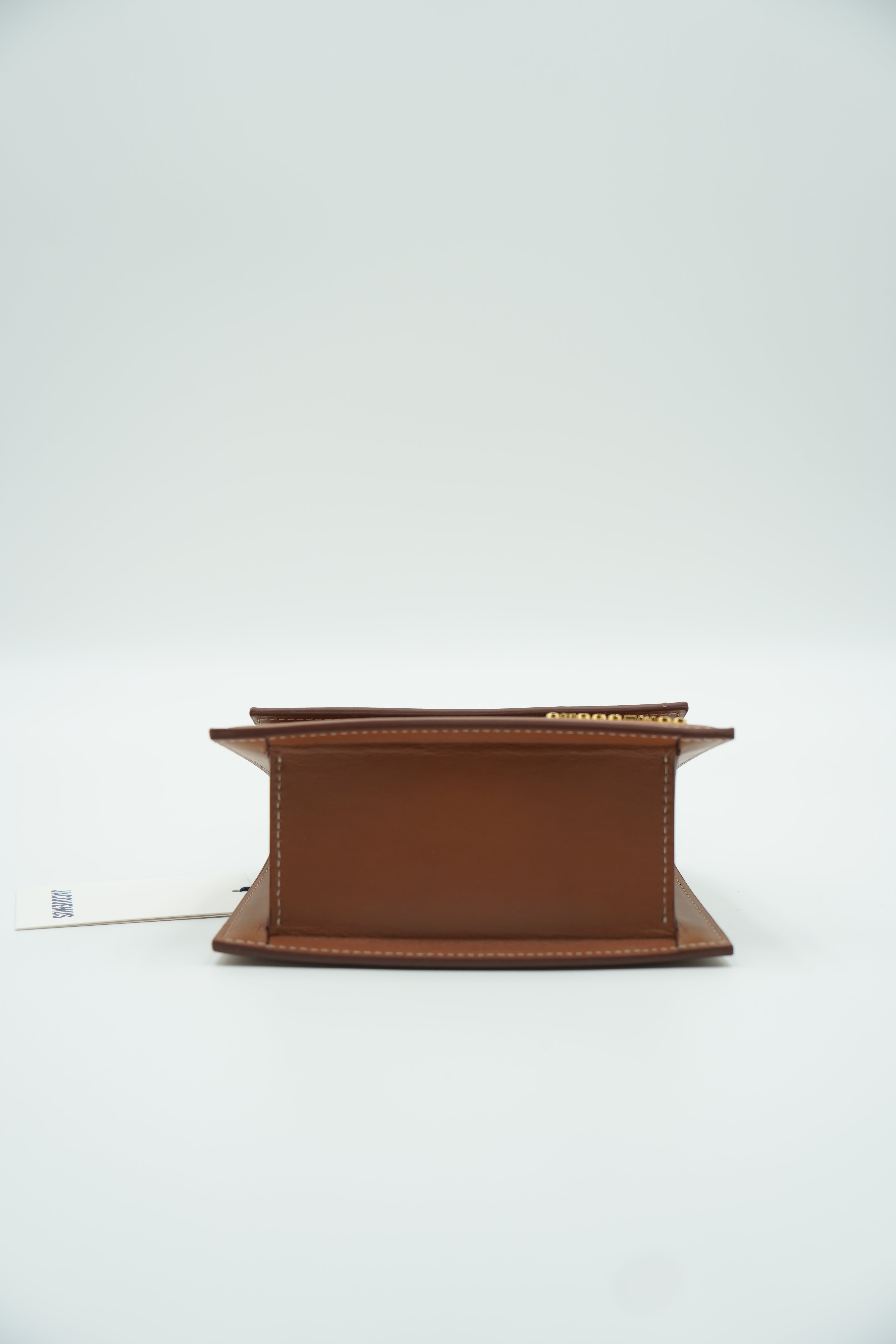 Jacquemus Il Chiquito Medium Marrone Chiaro - Aurea Luxury Lab