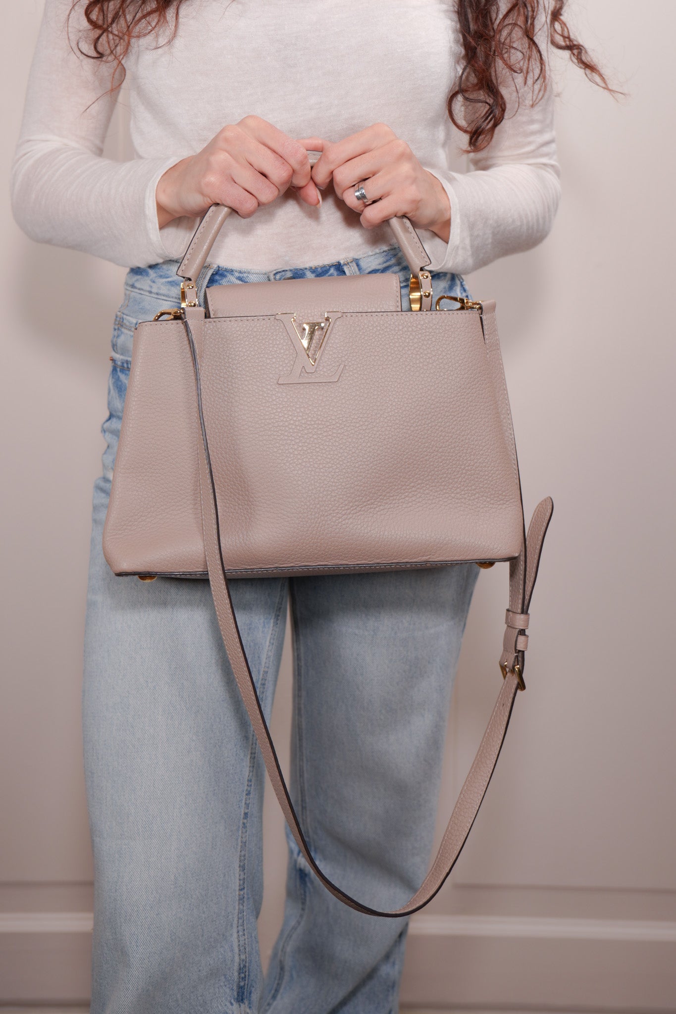 Louis Vuitton Borsa Capucines BB Pelle Galet Beige Usata luxury resale autentica - Aurea Luxury Lab