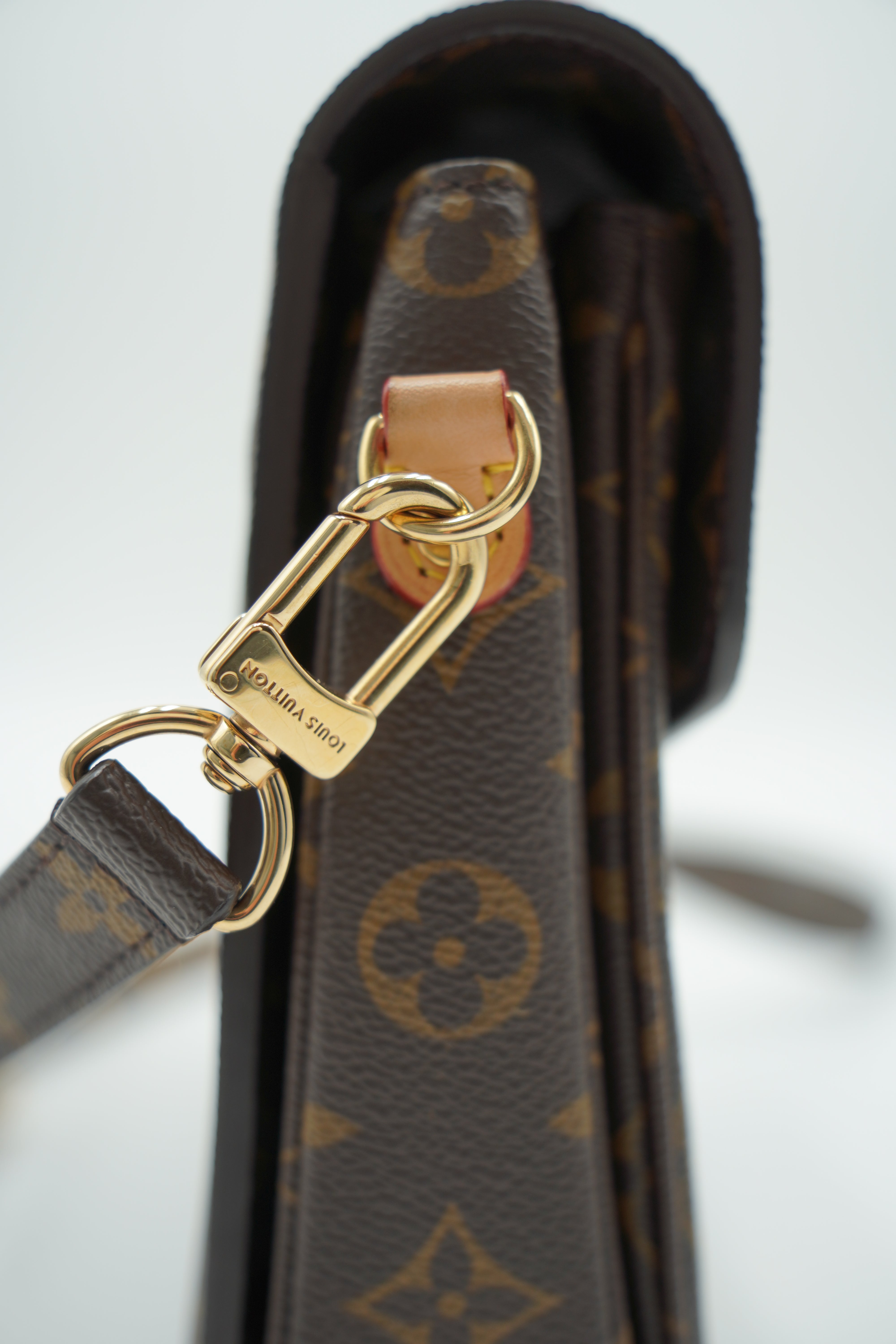 Bolso Louis Vuitton Metis Monogram