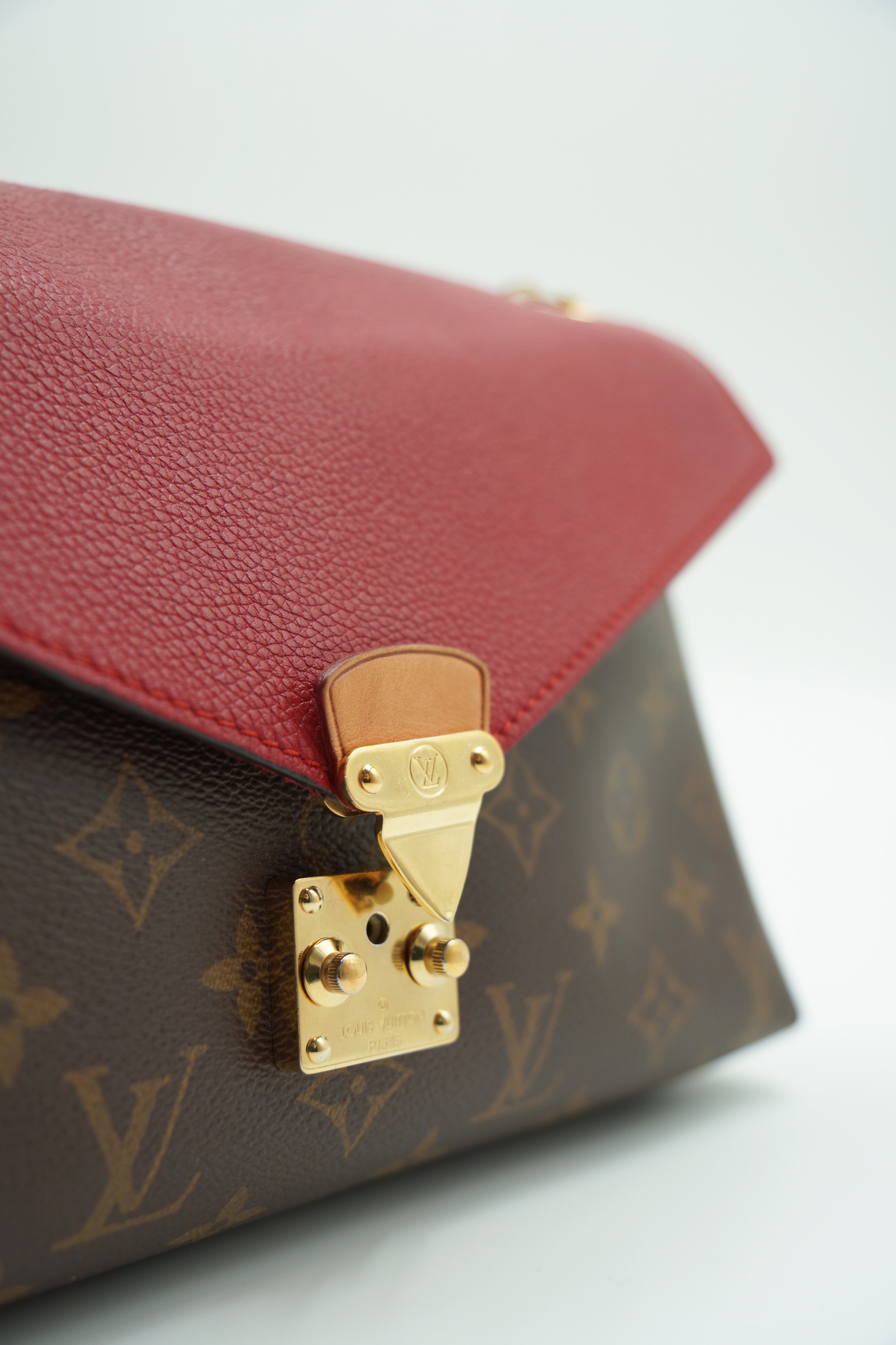 Louis Vuitton Borsa Tracolla Pallas Chain Monogram e Pelle Rossa borsa usata autentica - Aurea Luxury Lab