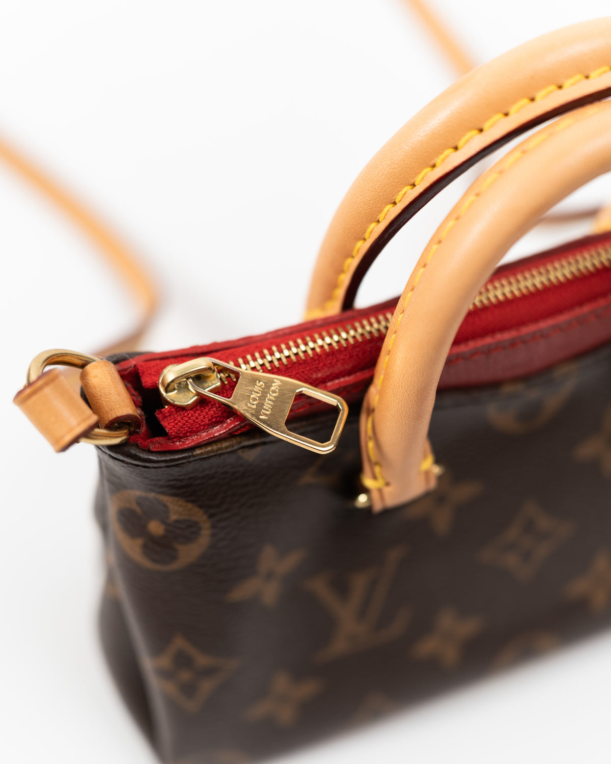 Louis Vuitton Borsa Nano Pallas Tela Monogram e Pelle Rossa preloved luxury certificata - Aurea Luxury Lab
