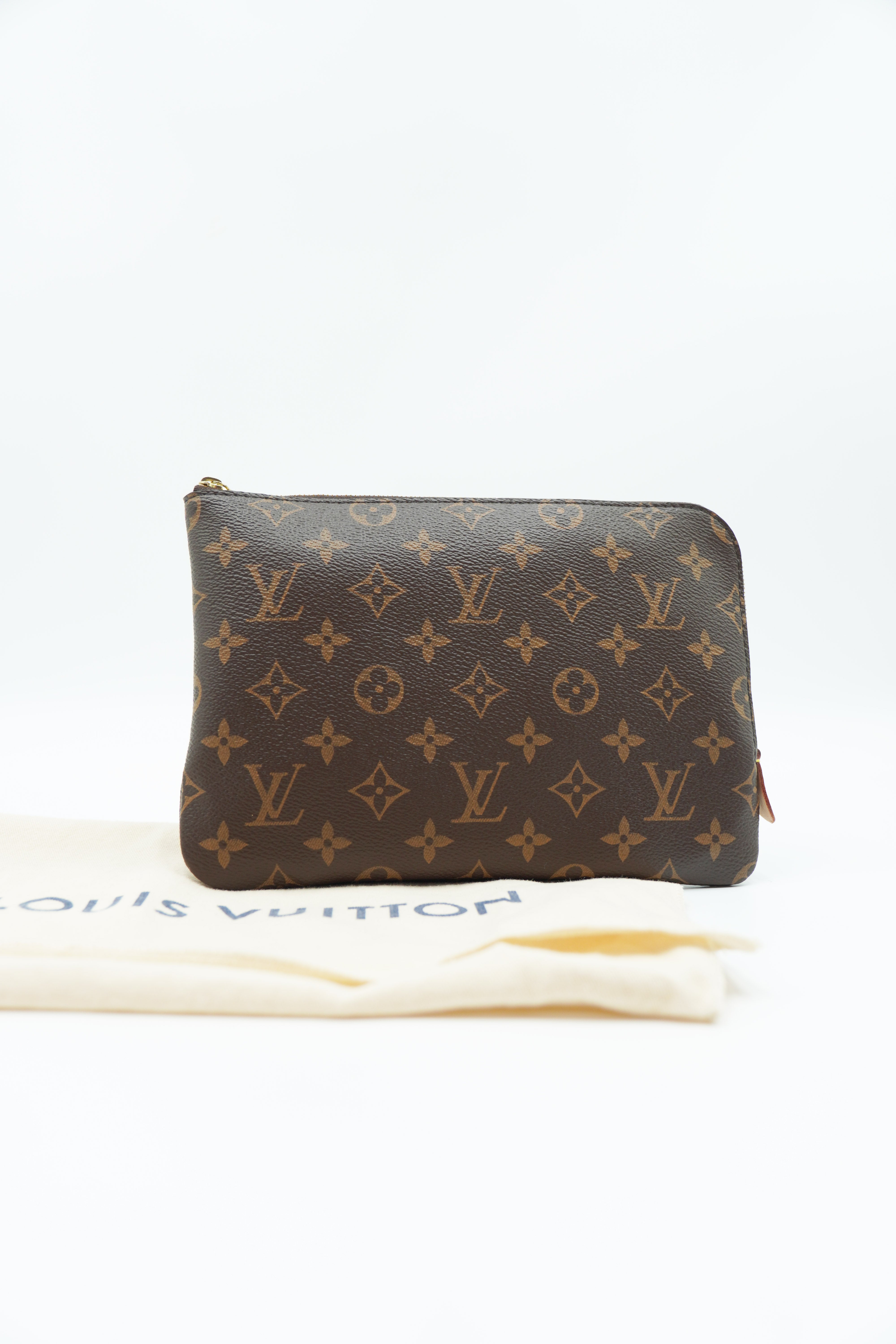 Louis Vuitton Pochette Etui Monogram Voyage PM - Usato Autentico
