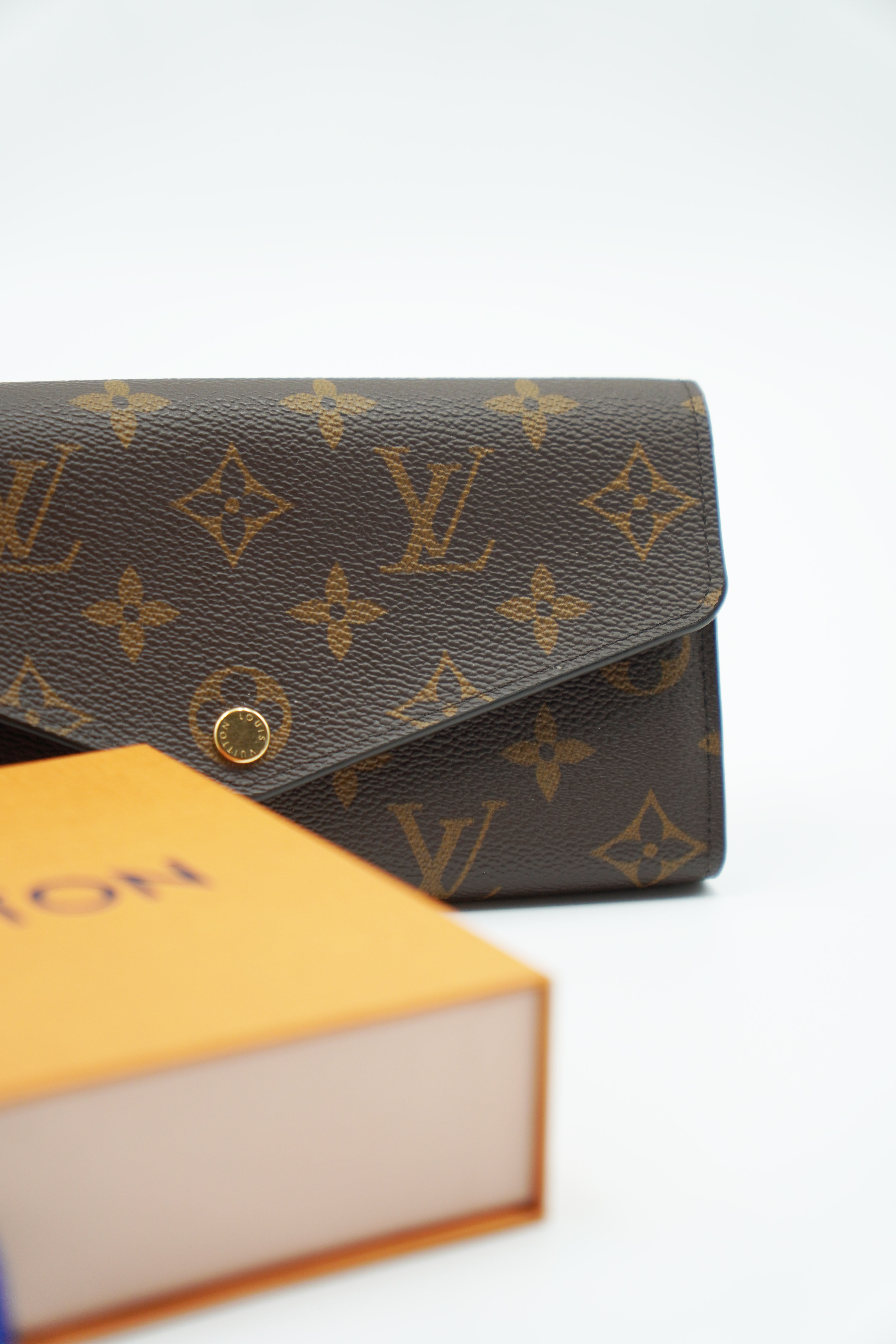 Louis Vuitton Portafoglio Monogram Sarah - Usato Autentico