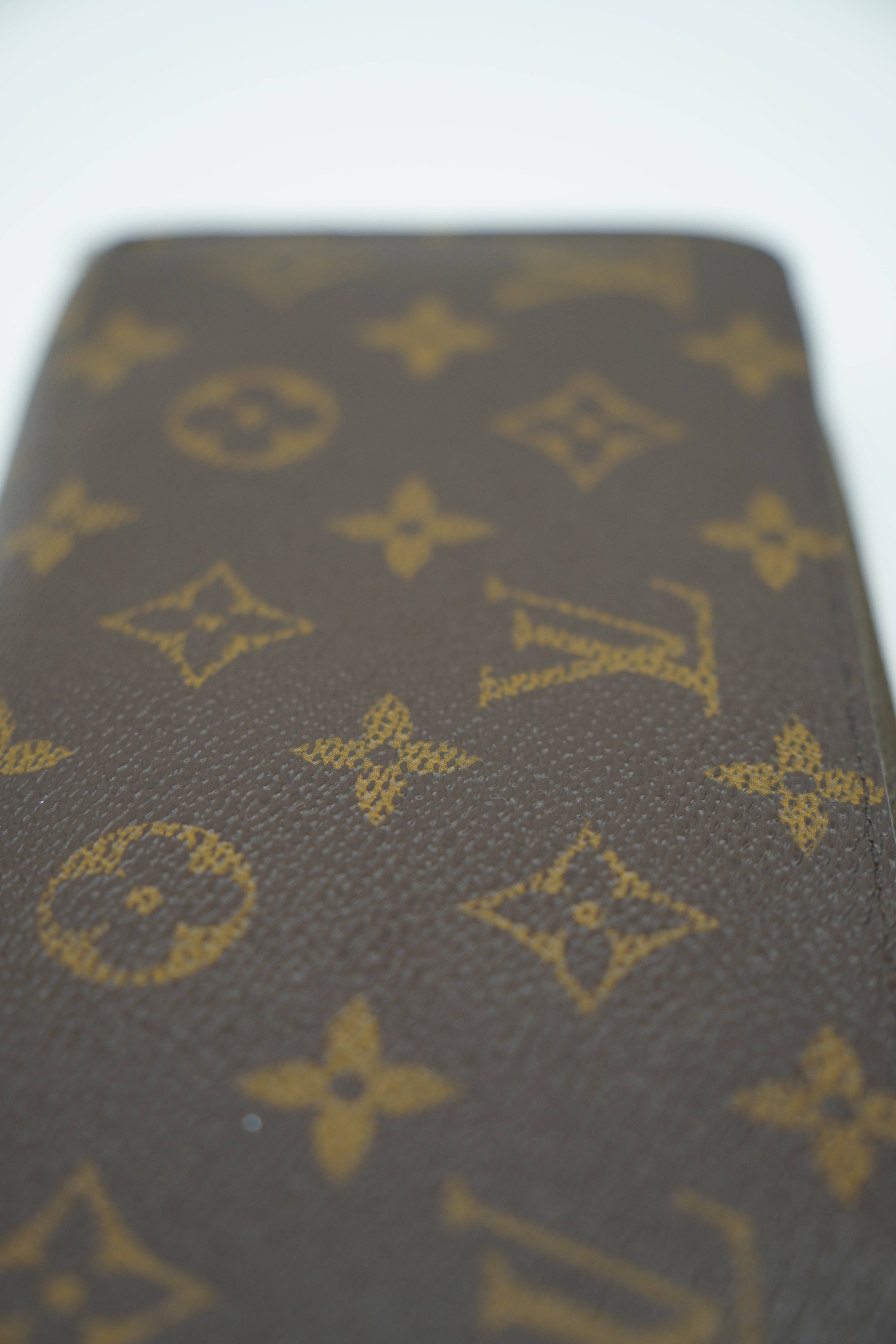 Cartera Louis Vuitton Monogram con cremallera