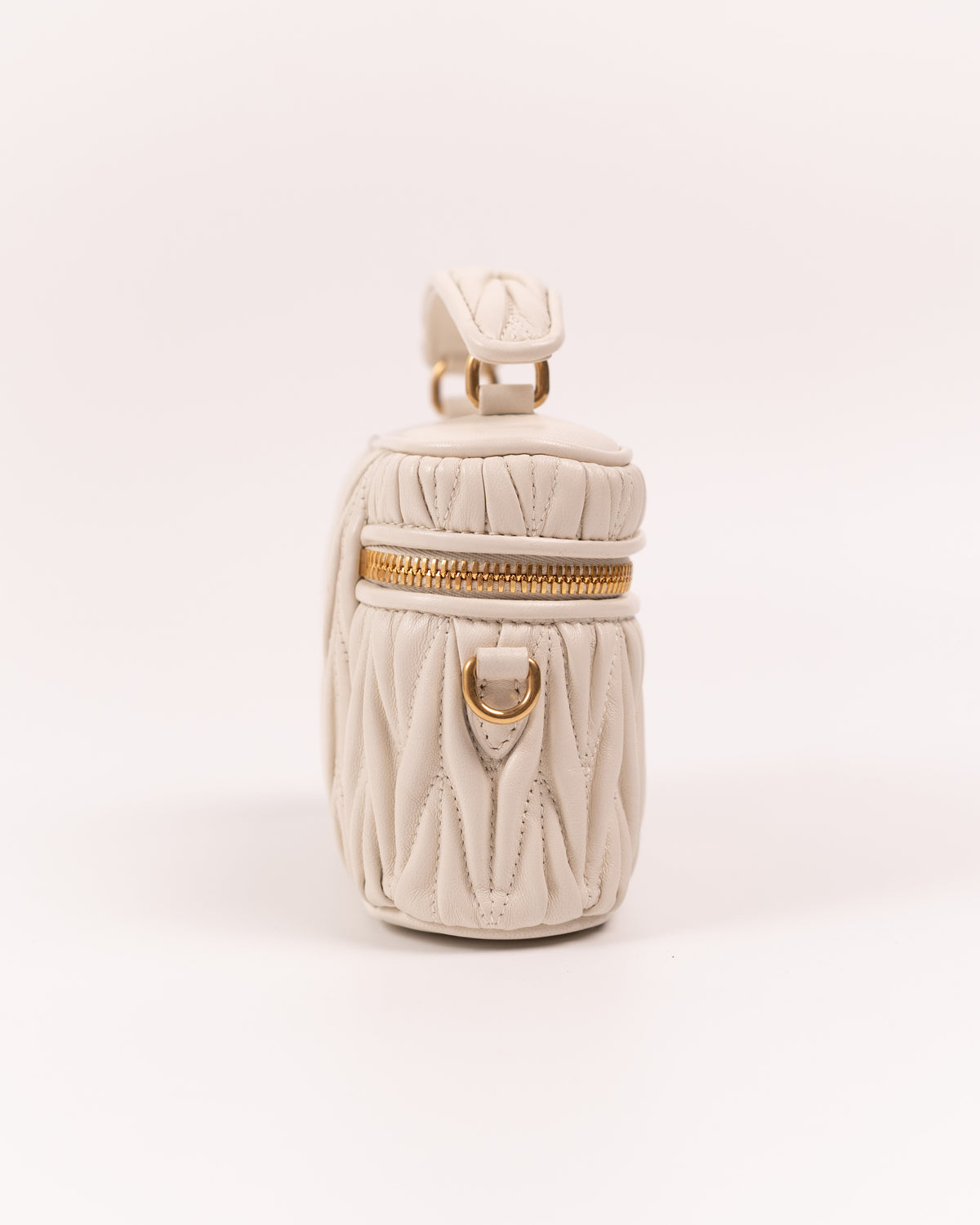Miu Miu Borsa Vanity Pelle Nappa Matelassé Bianca luxury resale certificata - Aurea Luxury Lab