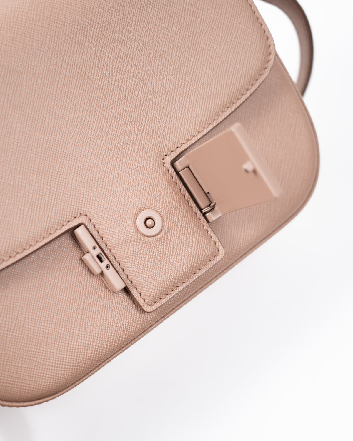 Prada Borsa Emblème Pelle Saffiano Nude second hand luxury - Aurea Luxury Lab