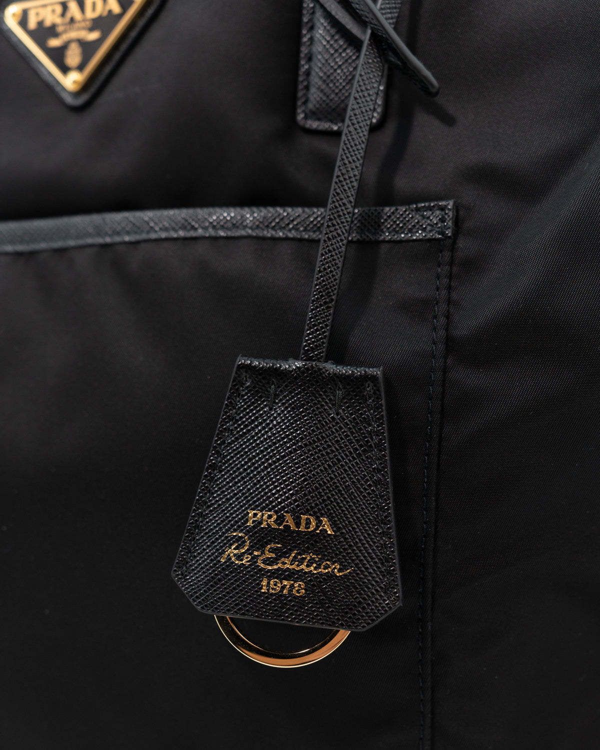 Prada Borsa Tote Re-Edition 1978 Large Re-Nylon Nera second hand luxury - Aurea Luxury Lab