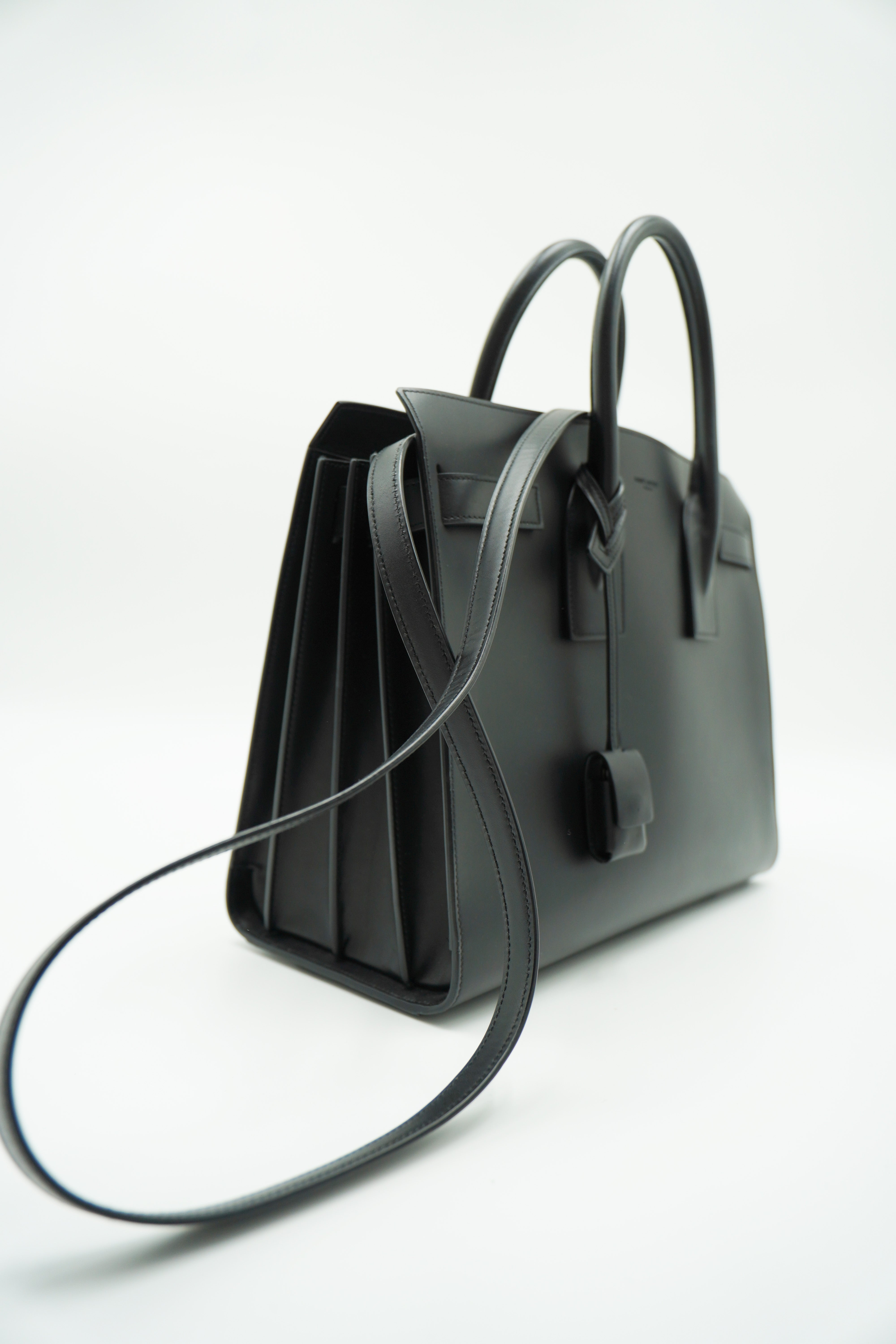 Saint Laurent Borsa Shopping in pelle nera Sac du Jour Medium usata autentica - Aurea Luxury Lab