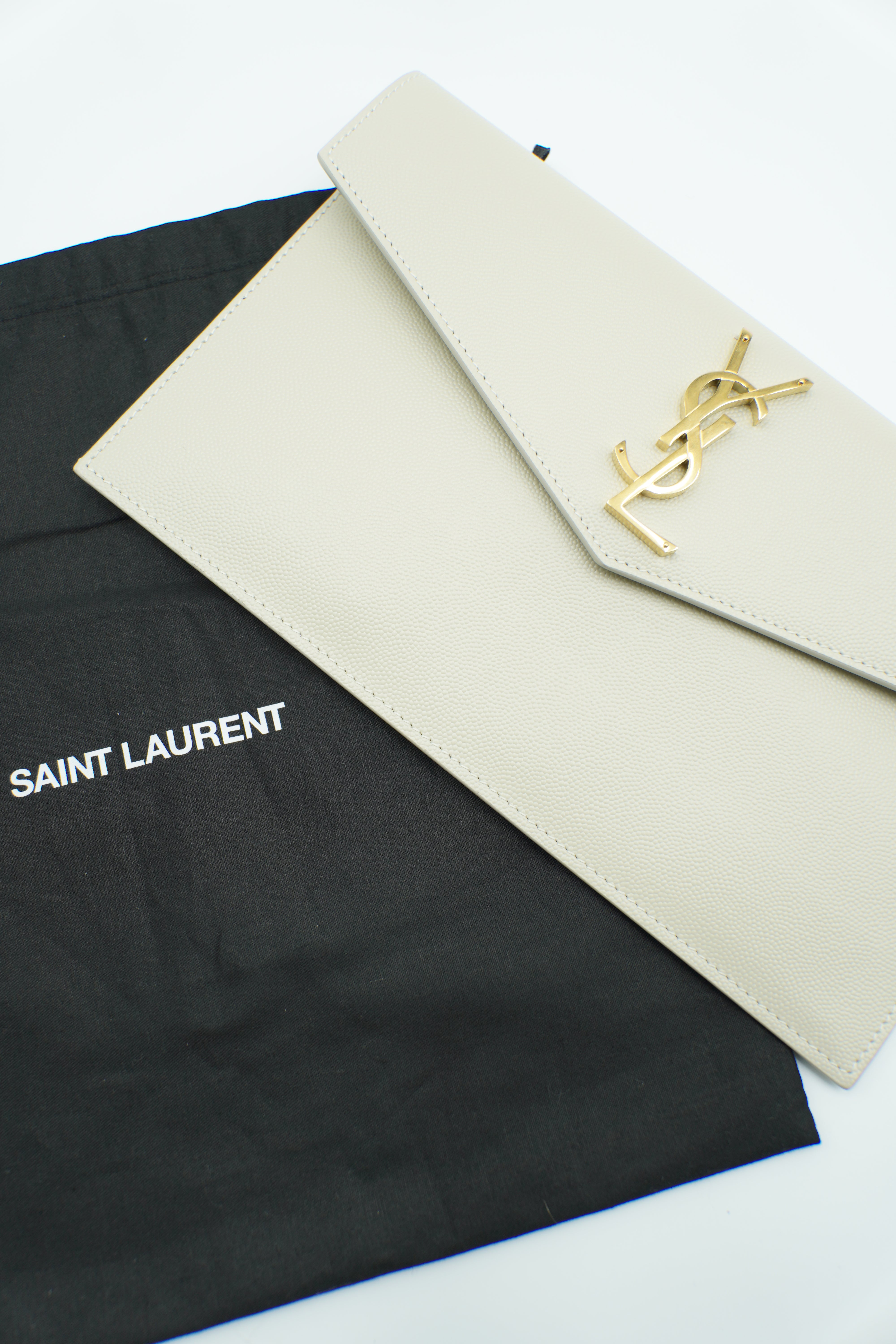 Saint Laurent Pochette Uptown Pelle Groffata Beige