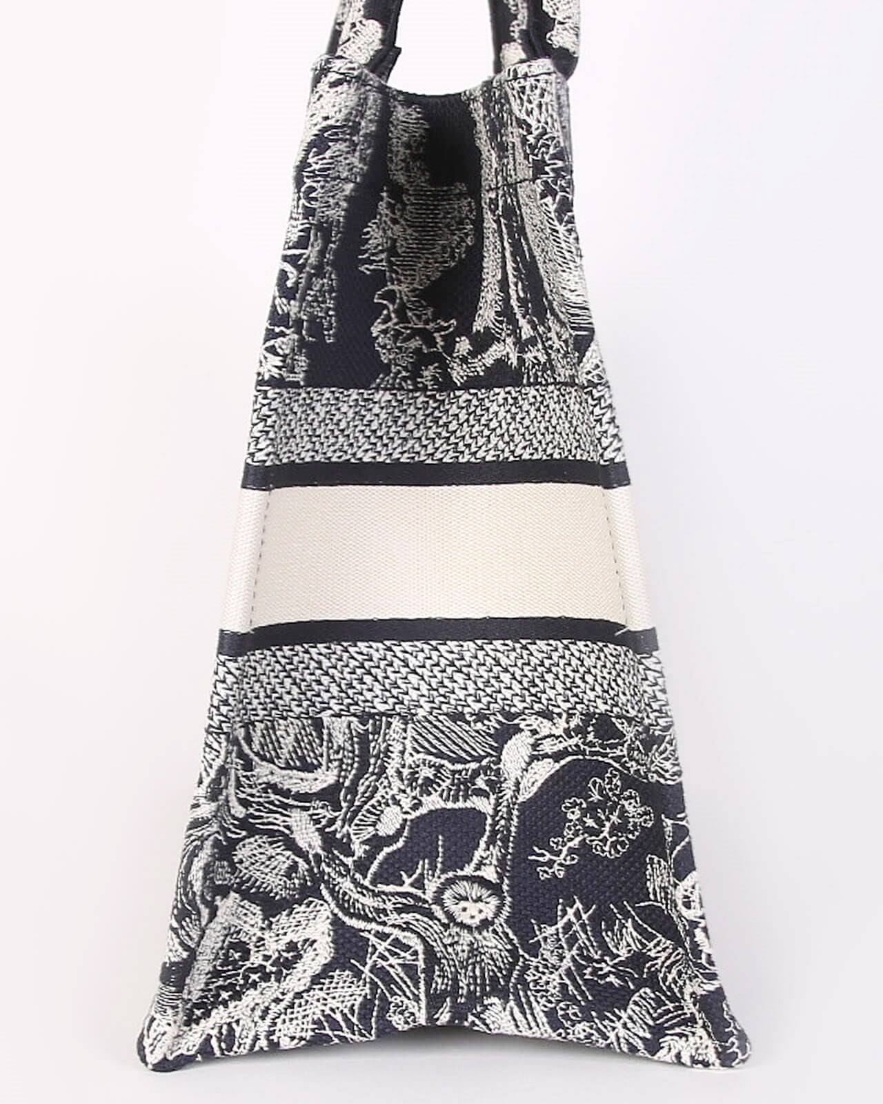 Dior Borsa Tote Book Medium Embroidered Blue Ecru - Usato Autentico