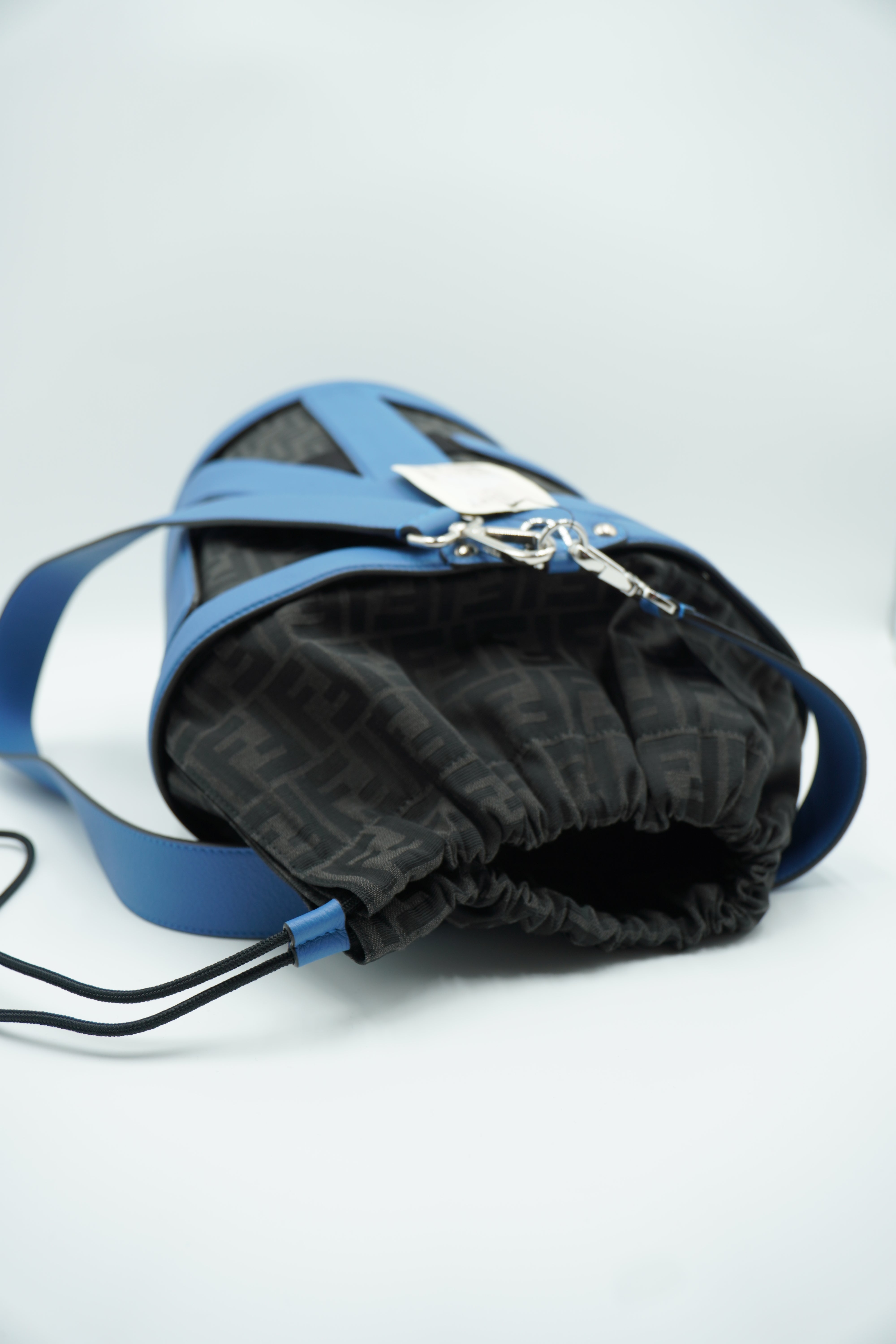 Fendi Borsa Monogram Limited Edition Runway usata come nuova certificata - Aurea Luxury Lab
