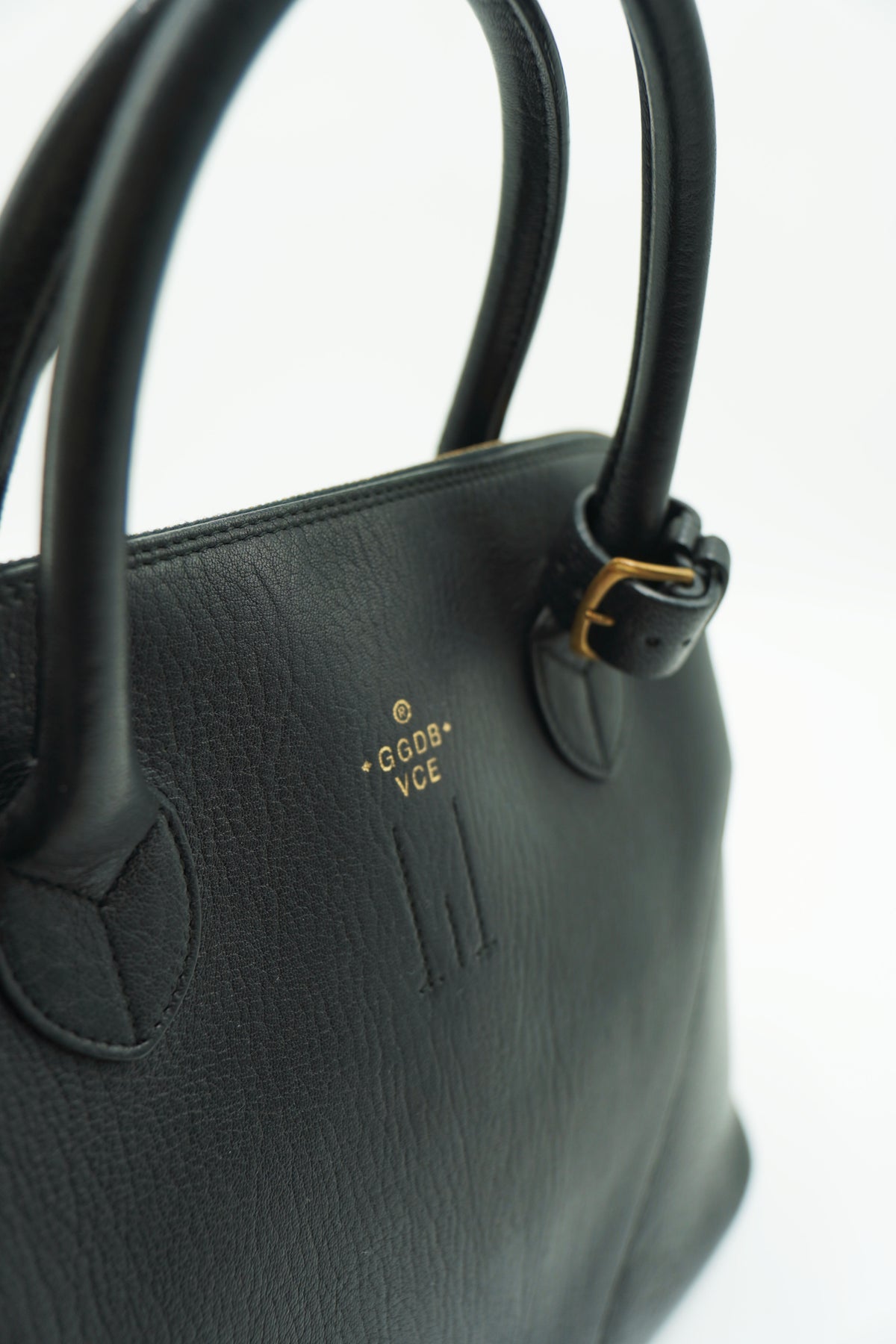 Golden Goose Borsa Olivia Pelle Nera second hand luxury certificata - Aurea Luxury Lab