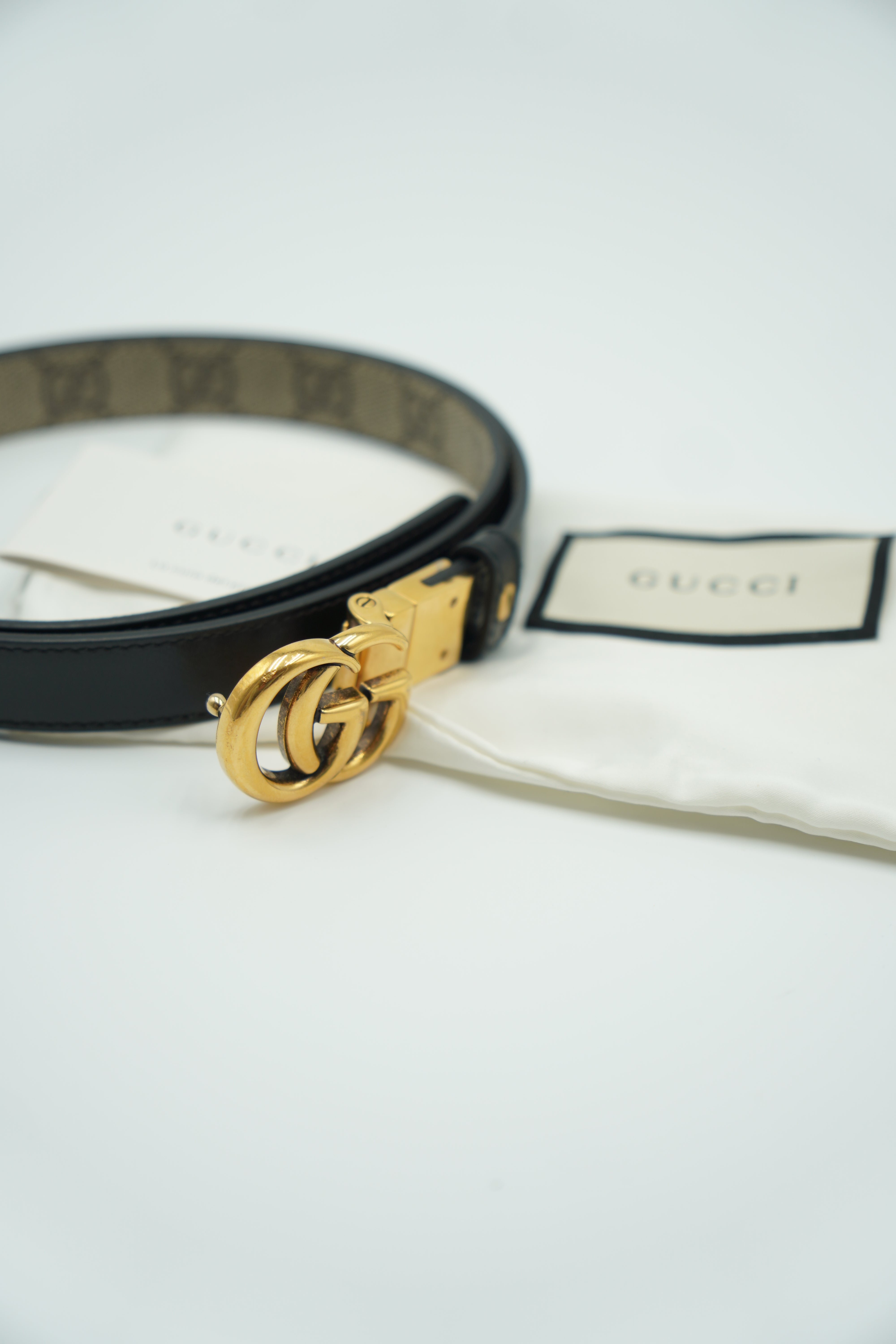 Gucci Reversible GG Marmont 20mm Belt - Pre-owned Authentic
