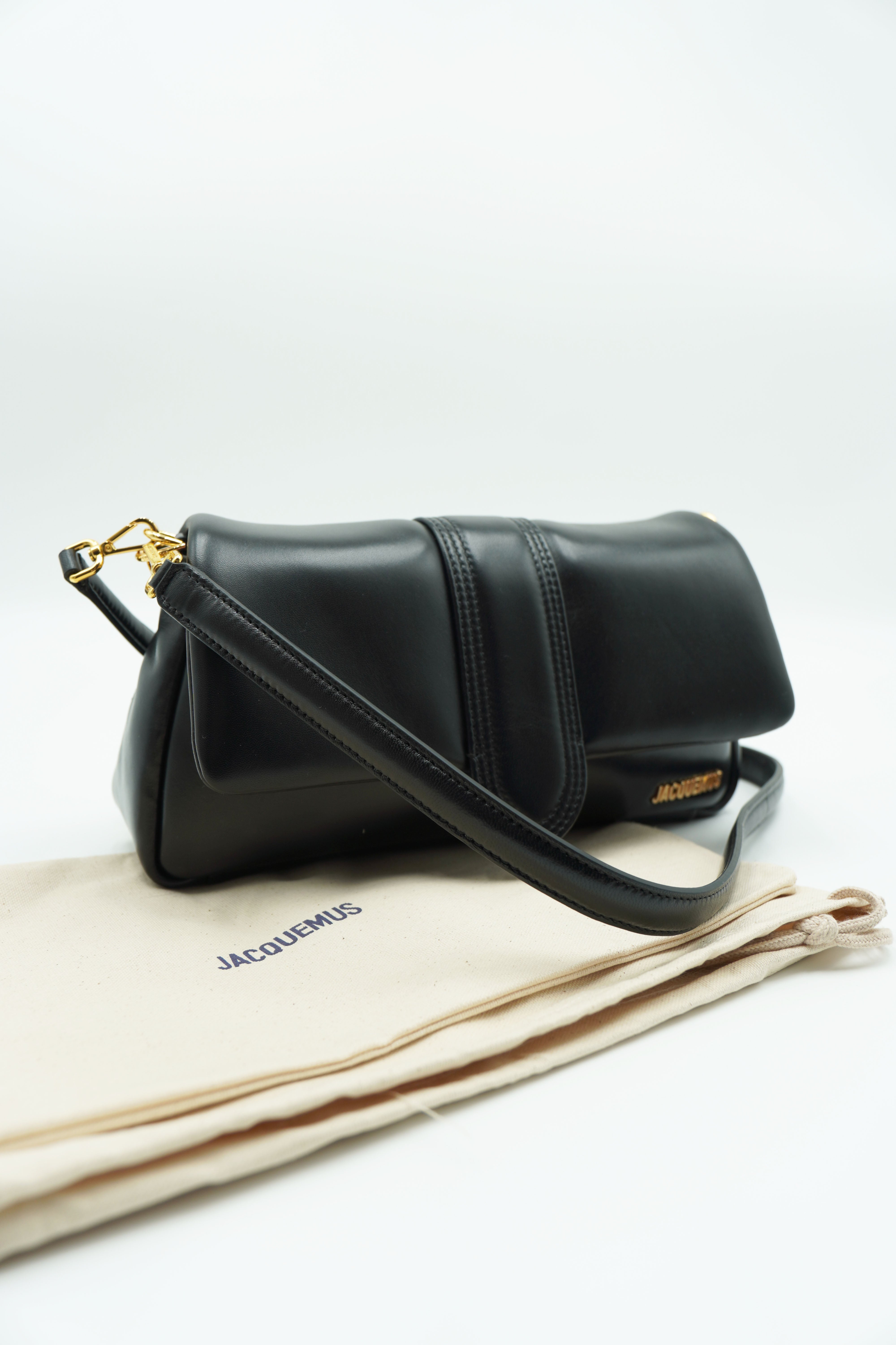 Jacquemus Borsa Le Petite Bambimou in pelle di agnello nera