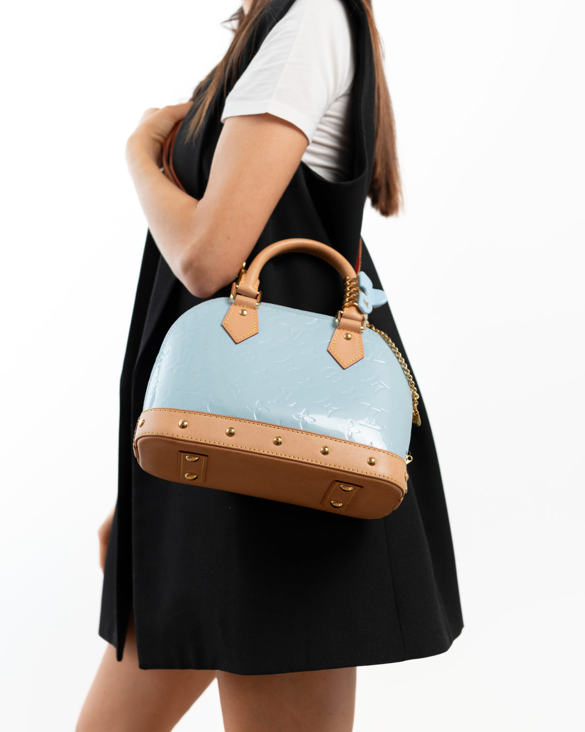 Louis Vuitton Bag Alma BB Vernis Monogram Sky — Pre-owned Authentic