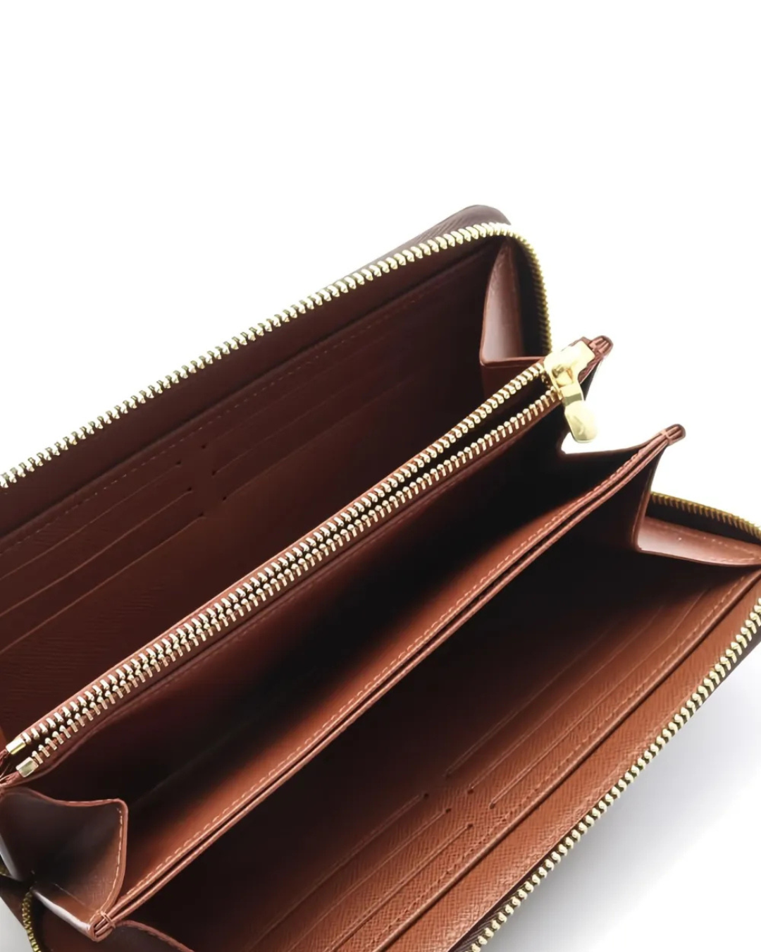 Cartera Louis Vuitton Monogram con cremallera