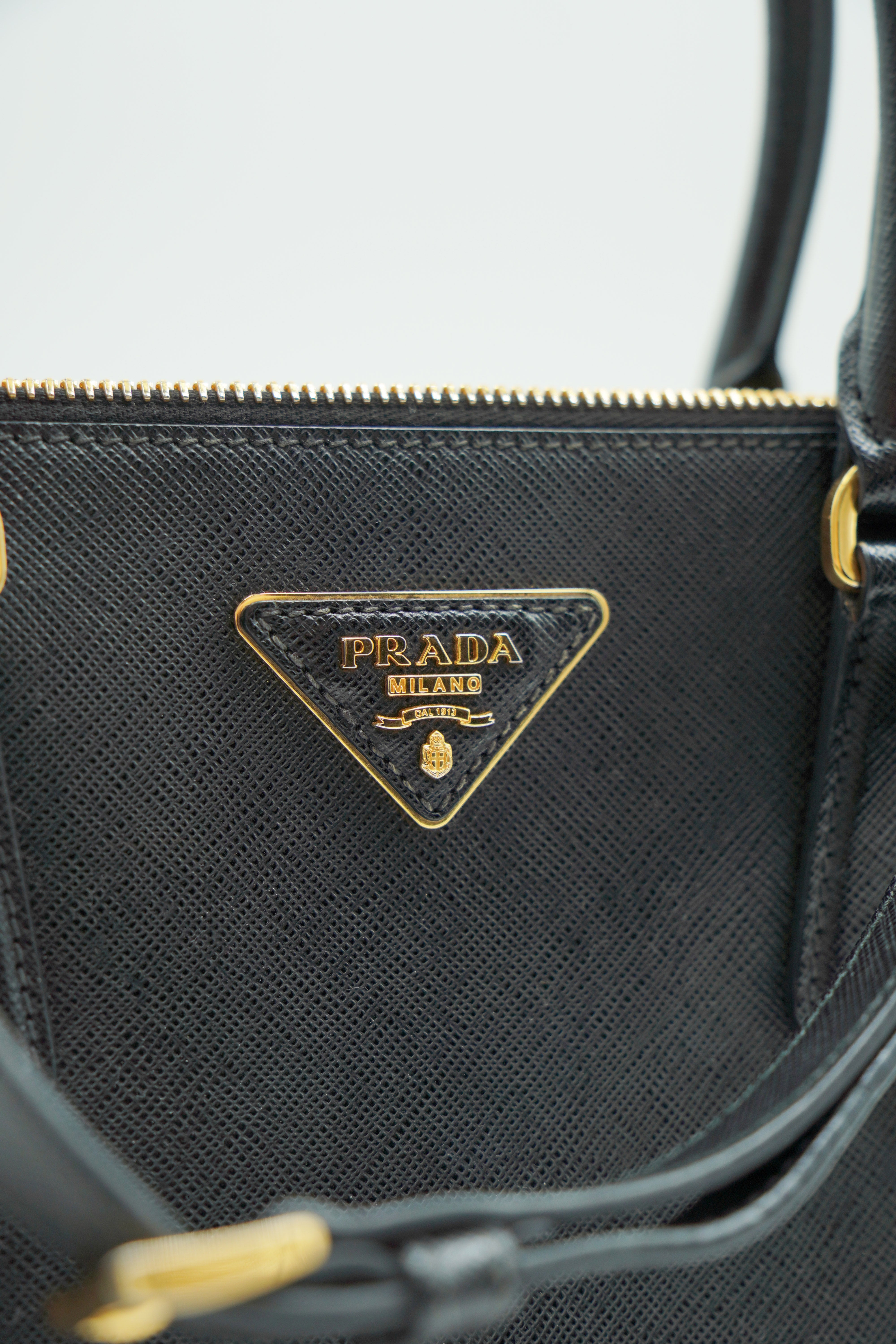 Prada Borsa Galleria Media Saffiano Nero