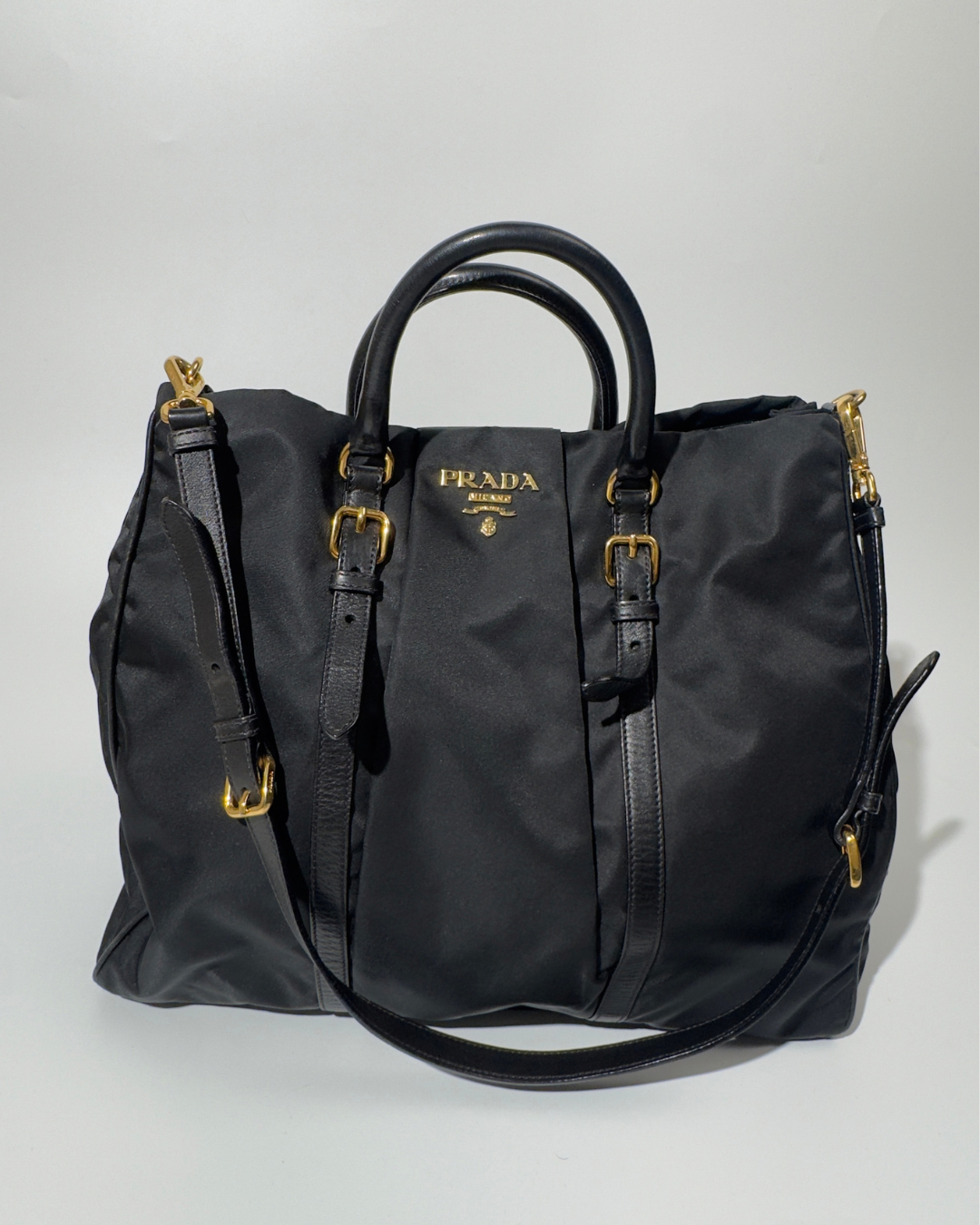 Prada Borsa Shopping Nylon e Pelle Nera luxury resale certificata - Aurea Luxury Lab