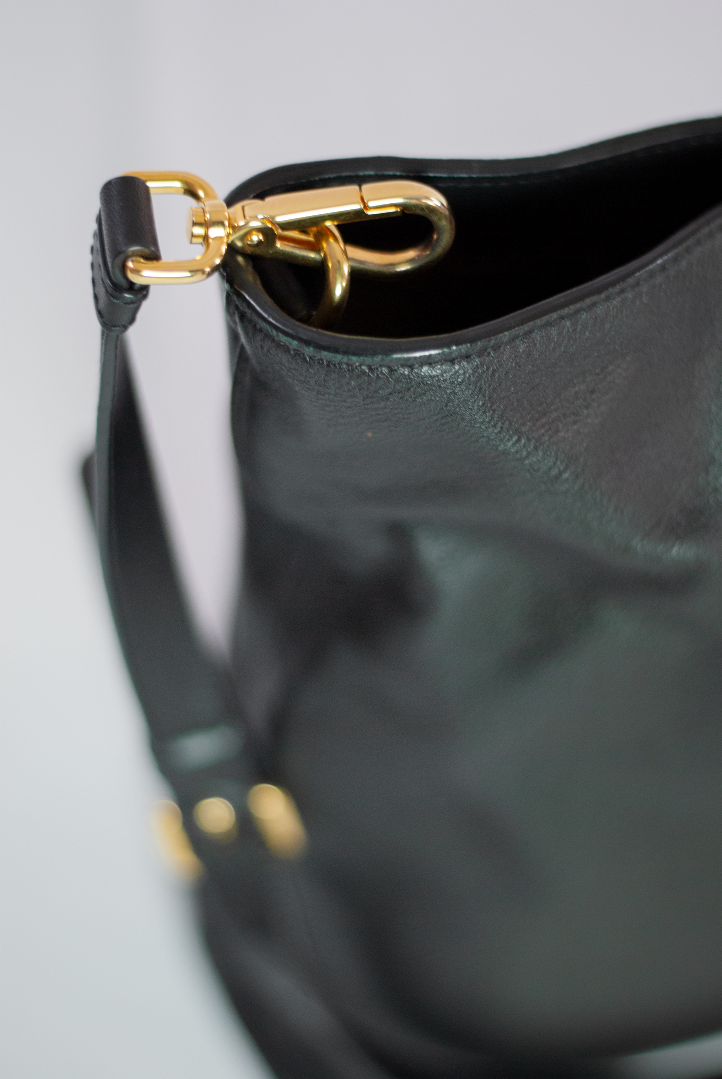 Prada Borsa Shopping pelle nera - Aurea Luxury Lab