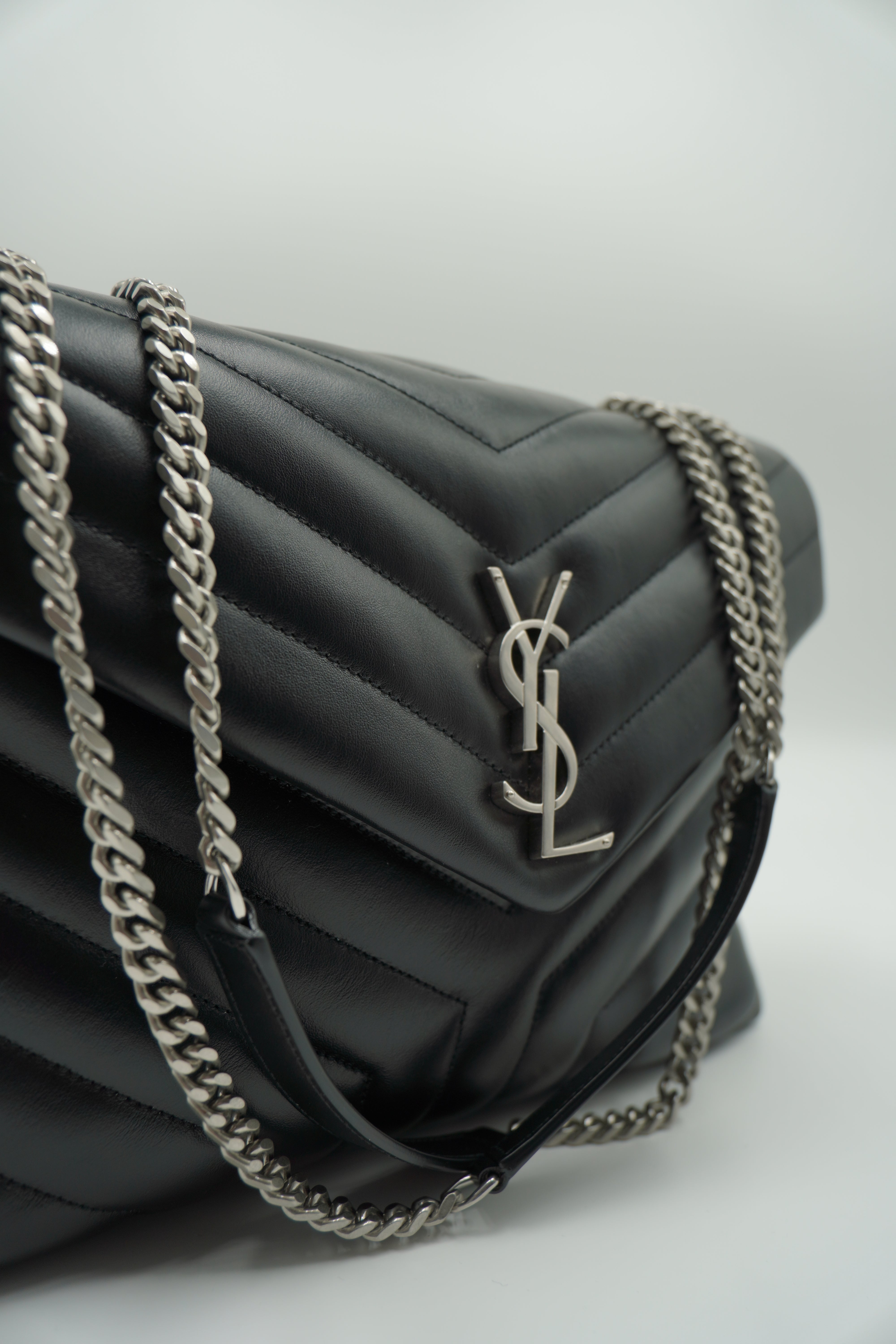Saint Laurent Borsa Lou Lou Grande Pelle Nera - Usato Autentico