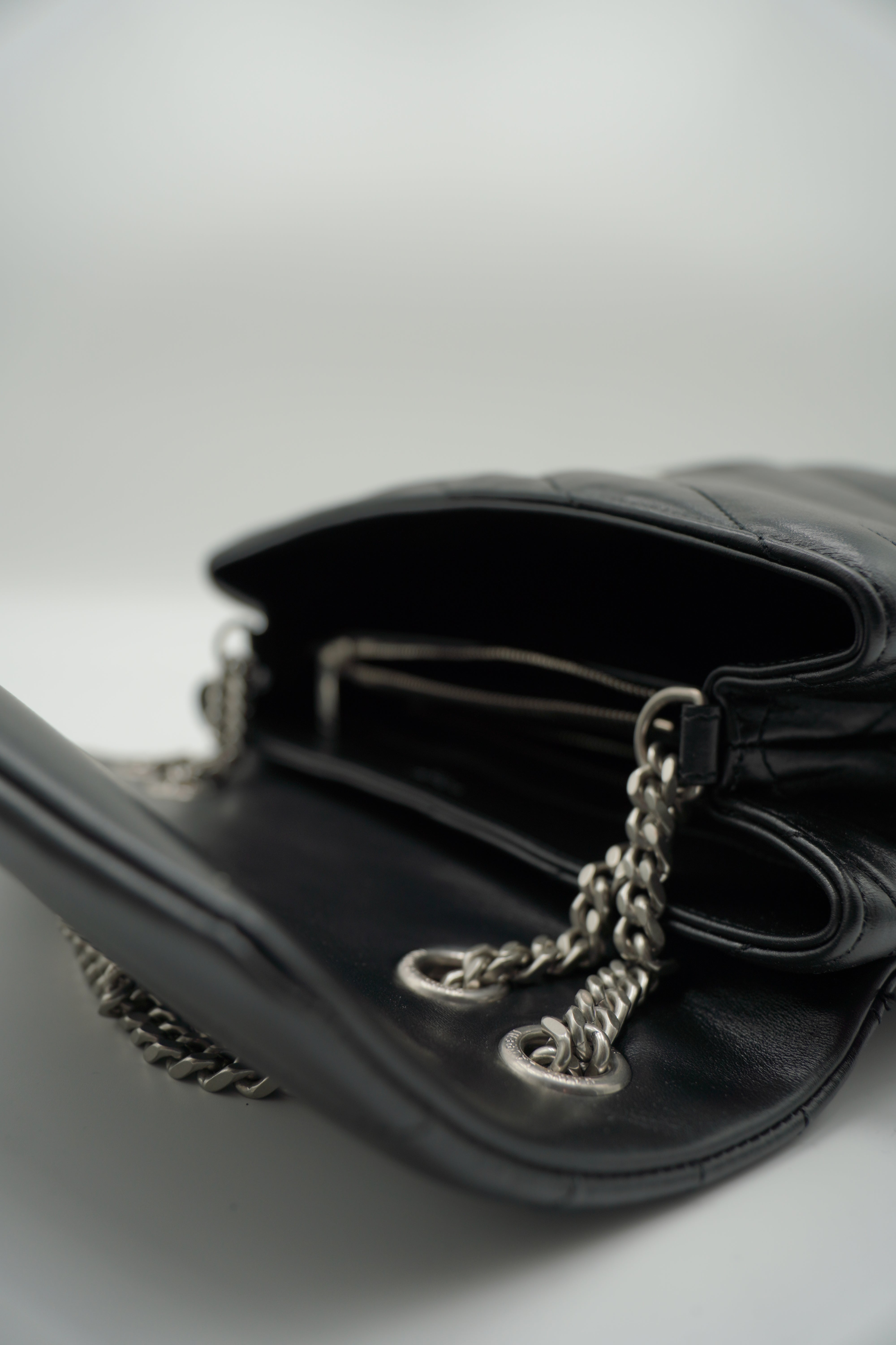 Saint Laurent Borsa Lou Lou Grande Pelle Nera - Usato Autentico