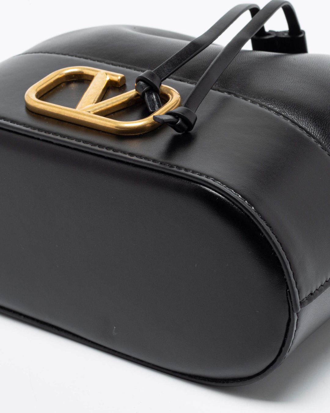 Valentino Garavani Borsa Secchiello VLogo Nappa Nera — Pre-owned Autentica