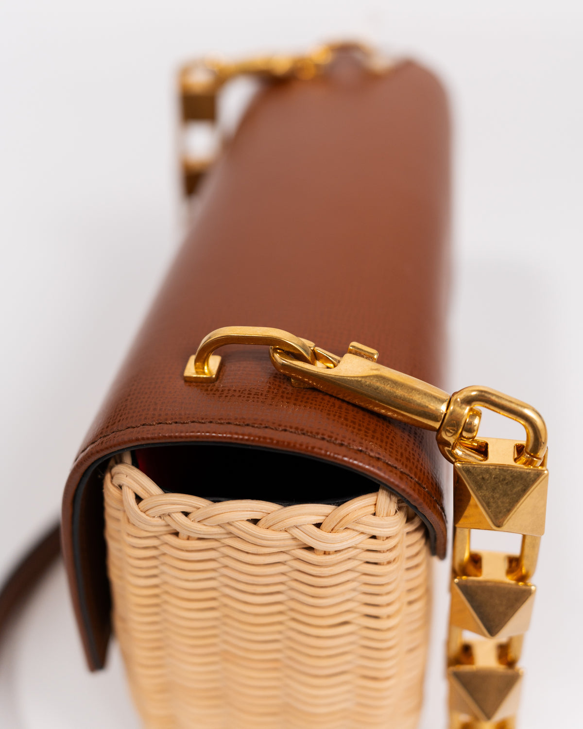 Valentino Garavani Borsa Stud Sign Rafia e Pelle Beige second hand luxury - Aurea Luxury Lab