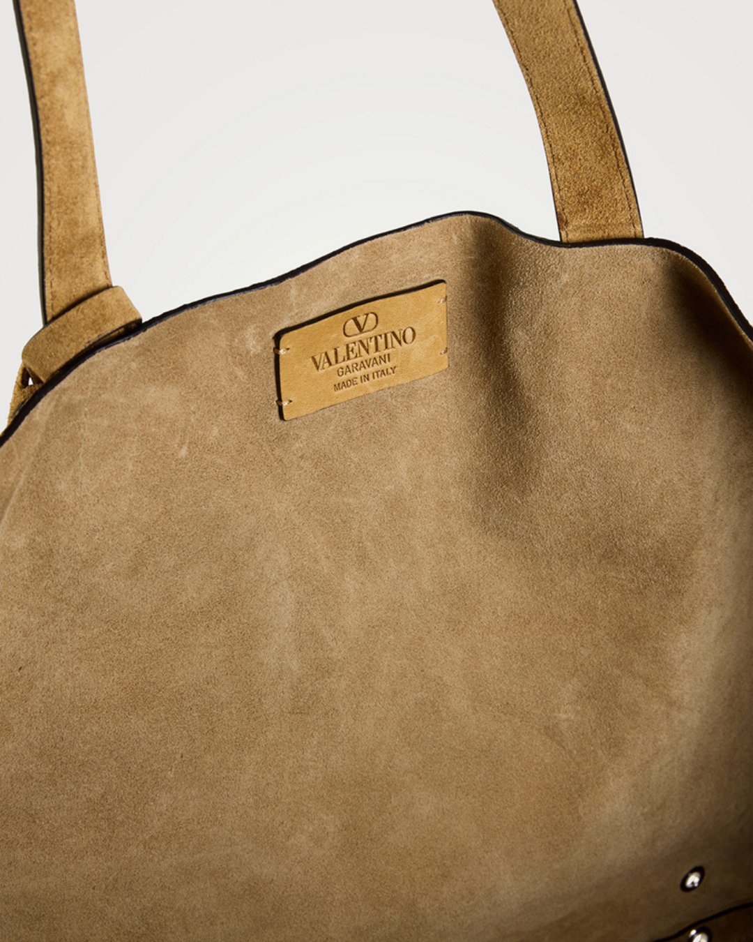 Borsa Shopping Media Valentino Garavani Nellcôte In Suede
