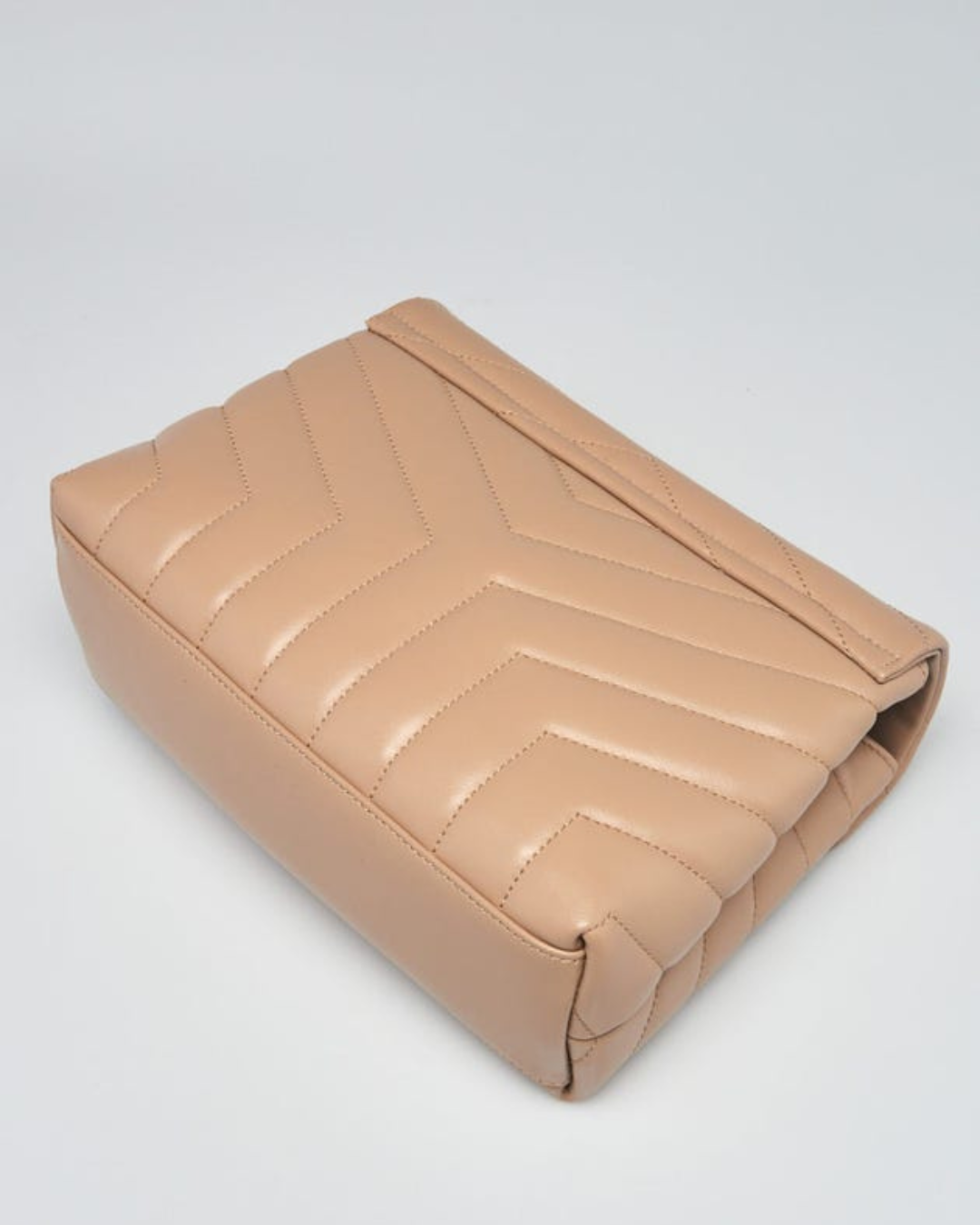 Saint Laurent Borsa Loulou Small Pelle Beige — Pre-owned Autentica