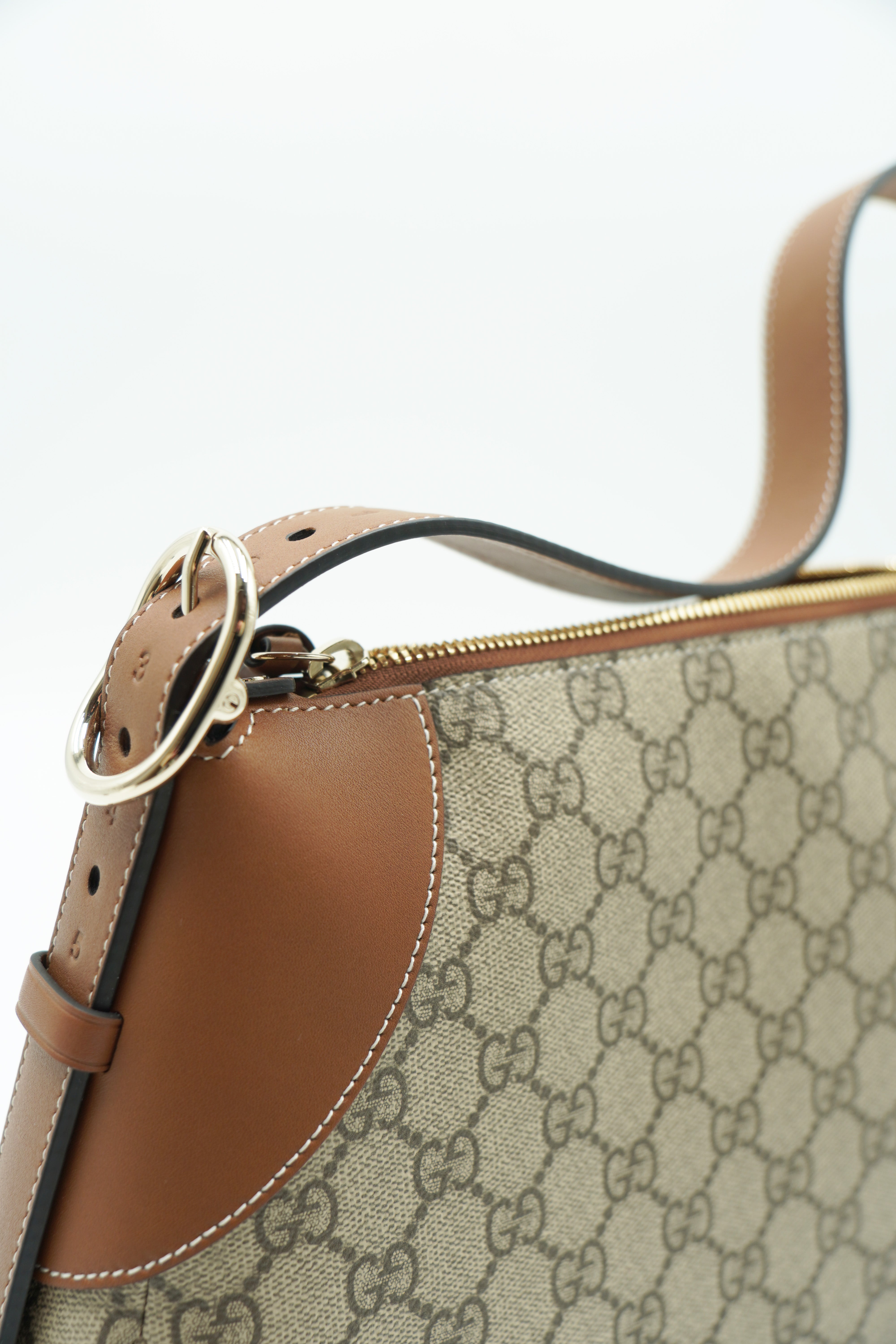 GG Supreme Monogram Emblem Medium Bag Beige - Authentic Used