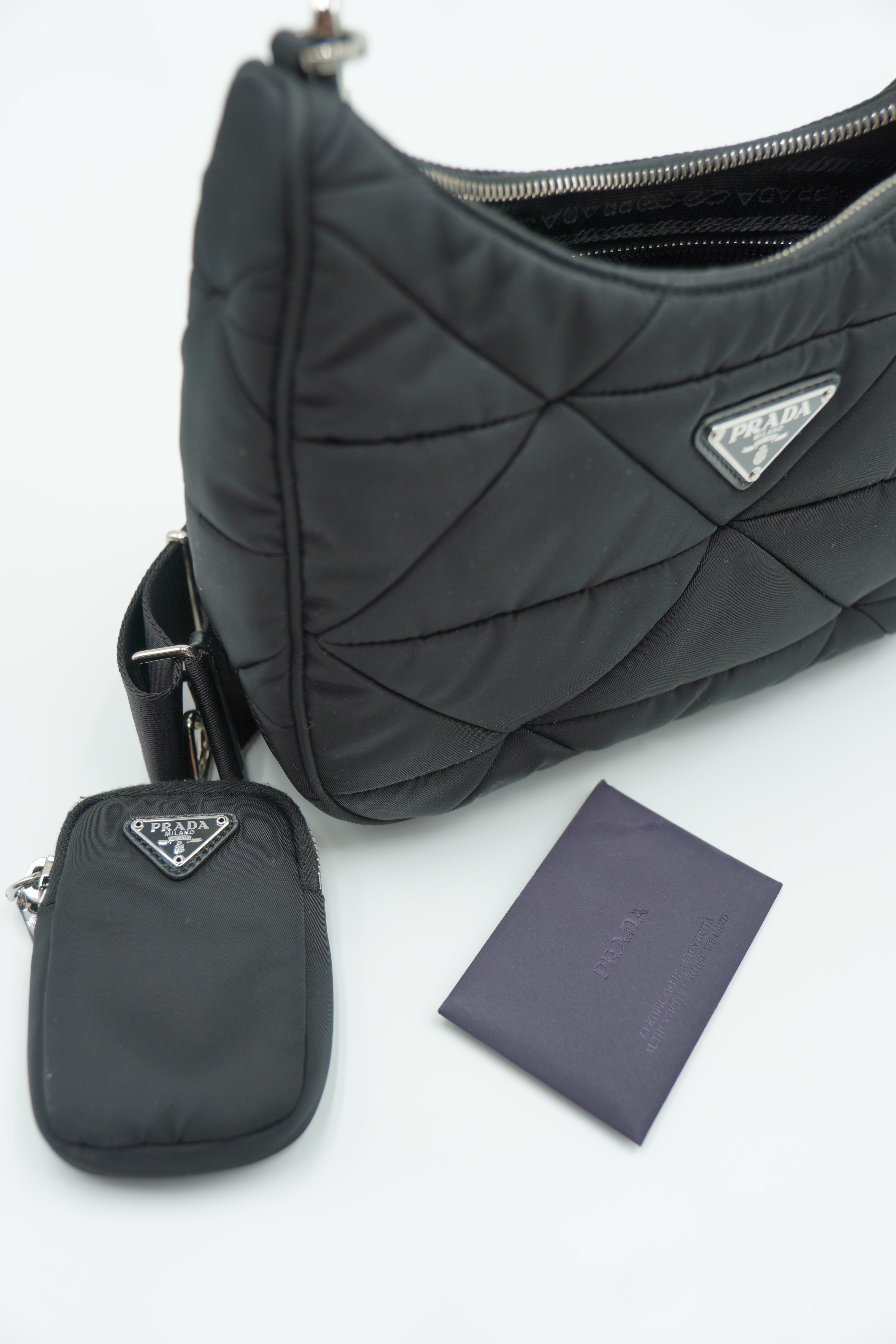 Prada Borsa a spalla in Re-Nylon imbottito - Aurea Luxury Lab