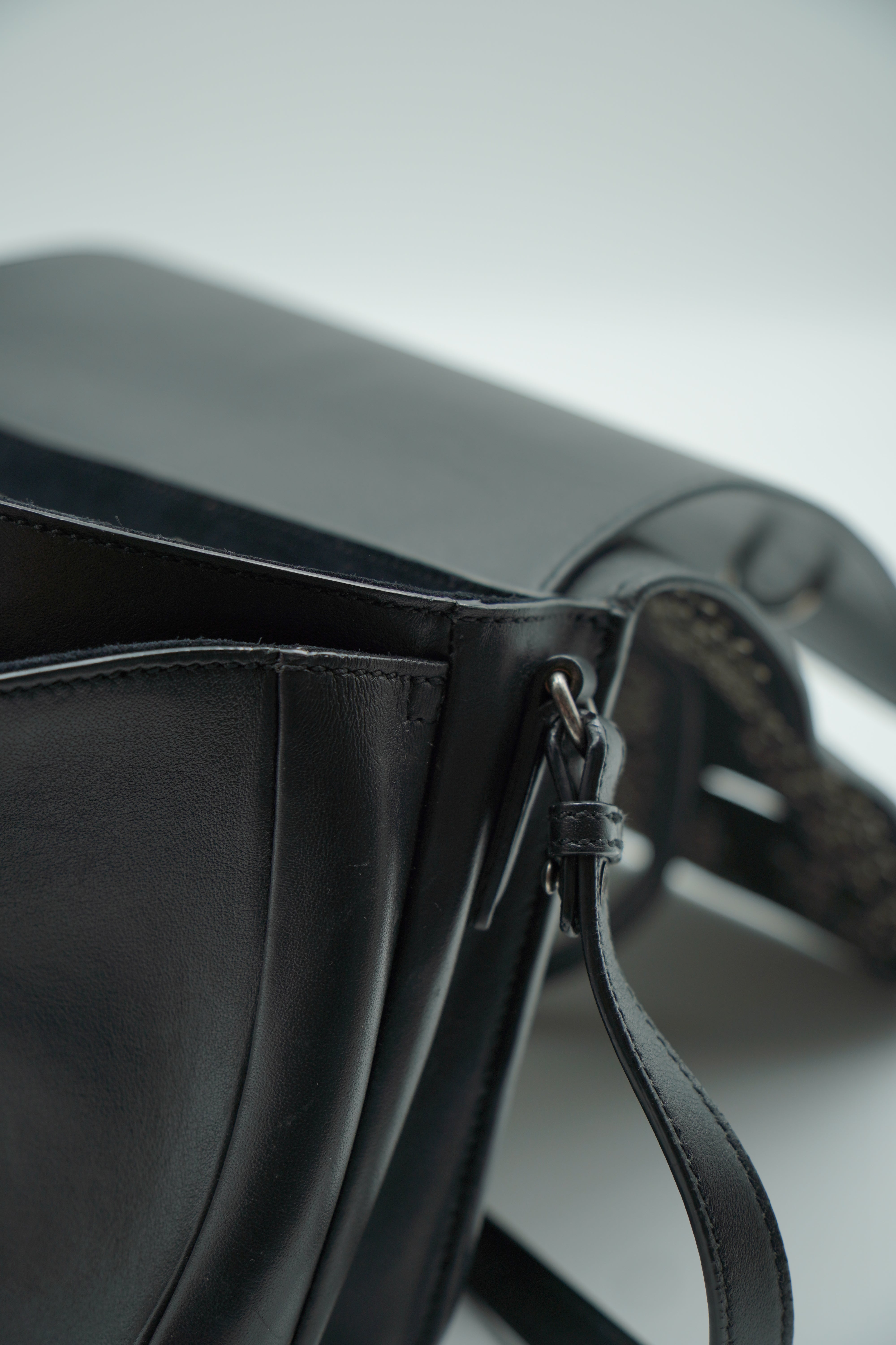 Saint Laurent Vintage Borchie