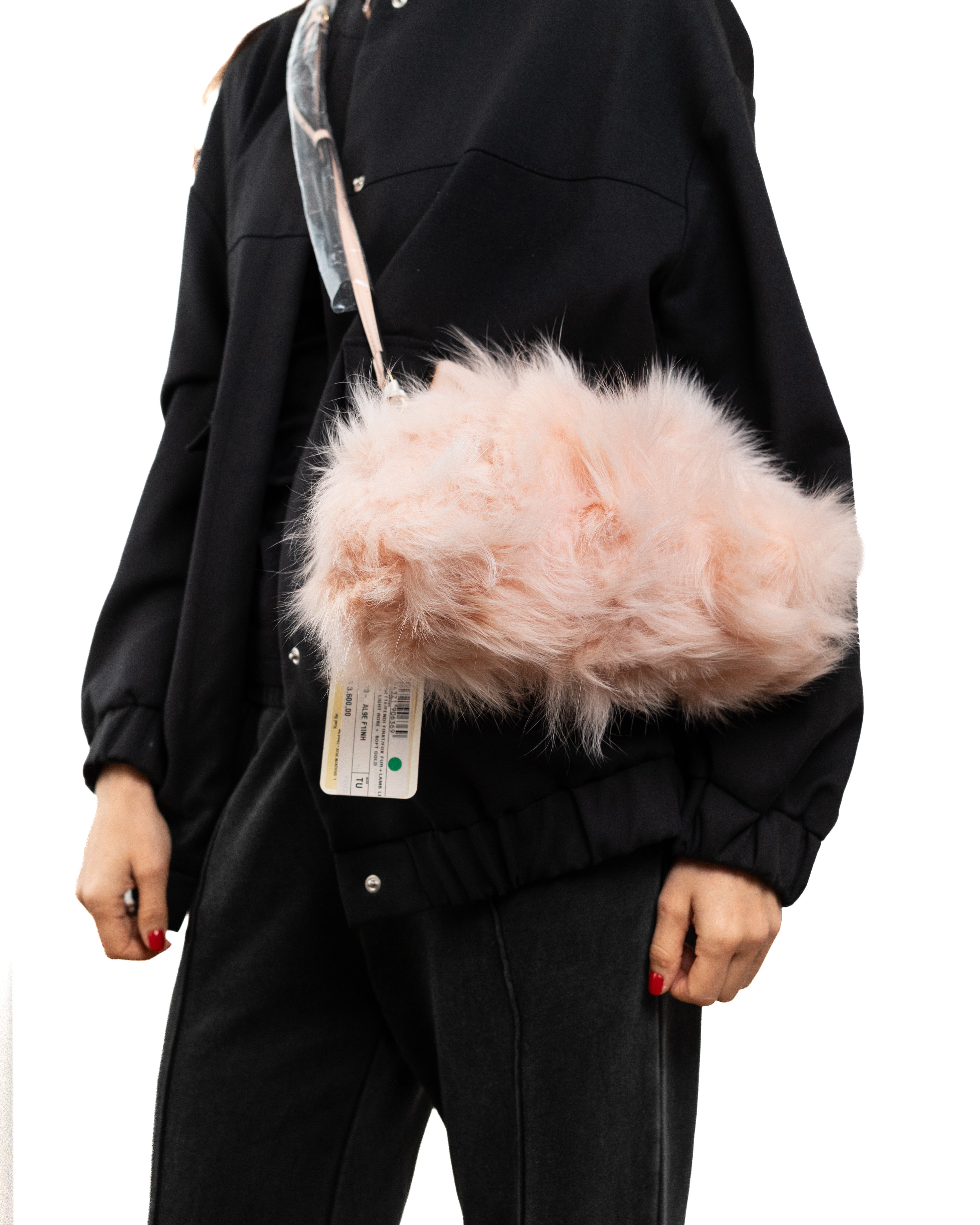 美品　レア　Fox バッグ 大容量 ピンク Fendi First Limited Edition Pink Fox Fur | Pre-owned Authentic