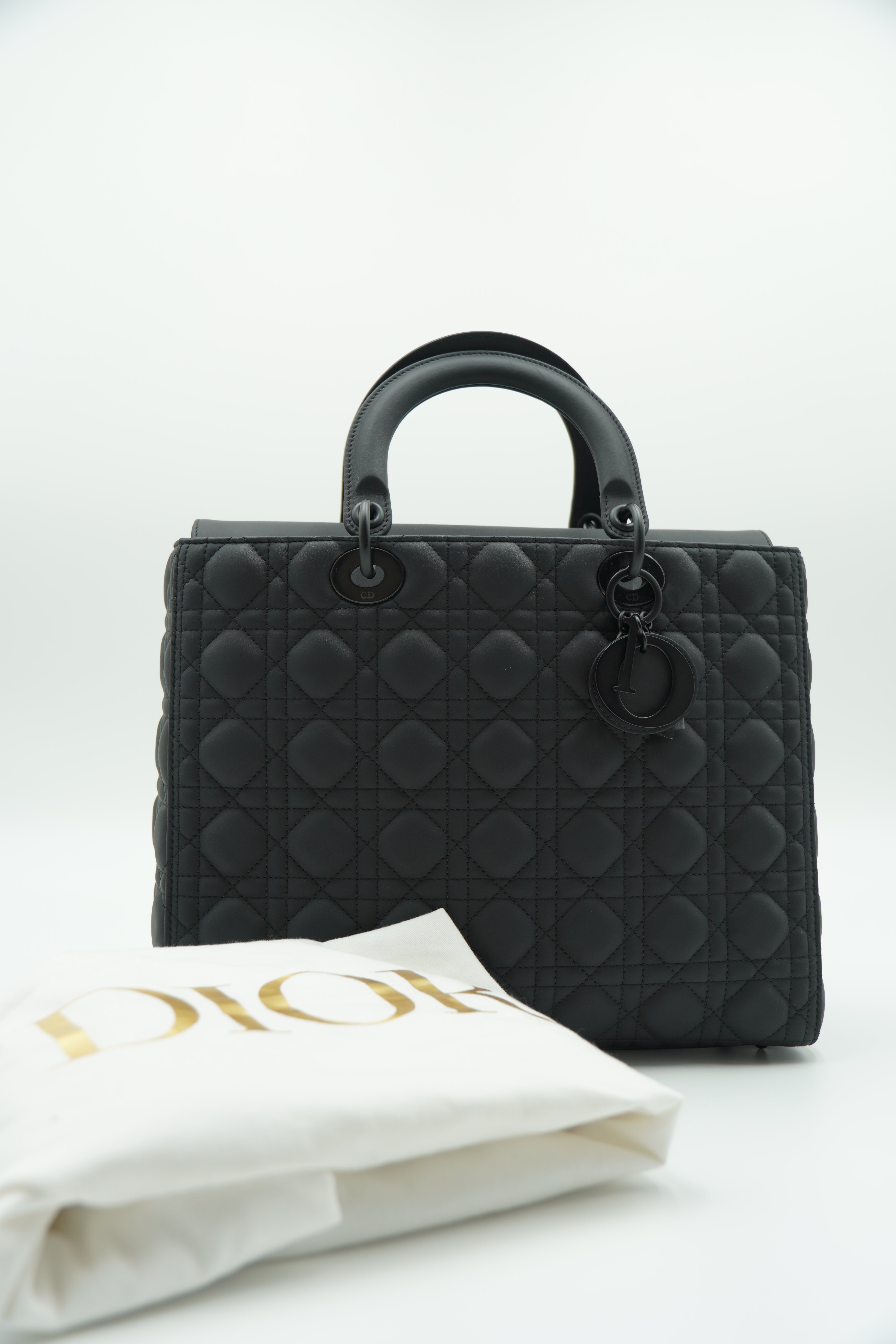 Bolso Dior Lady Dior Medium Ultra Matte Black